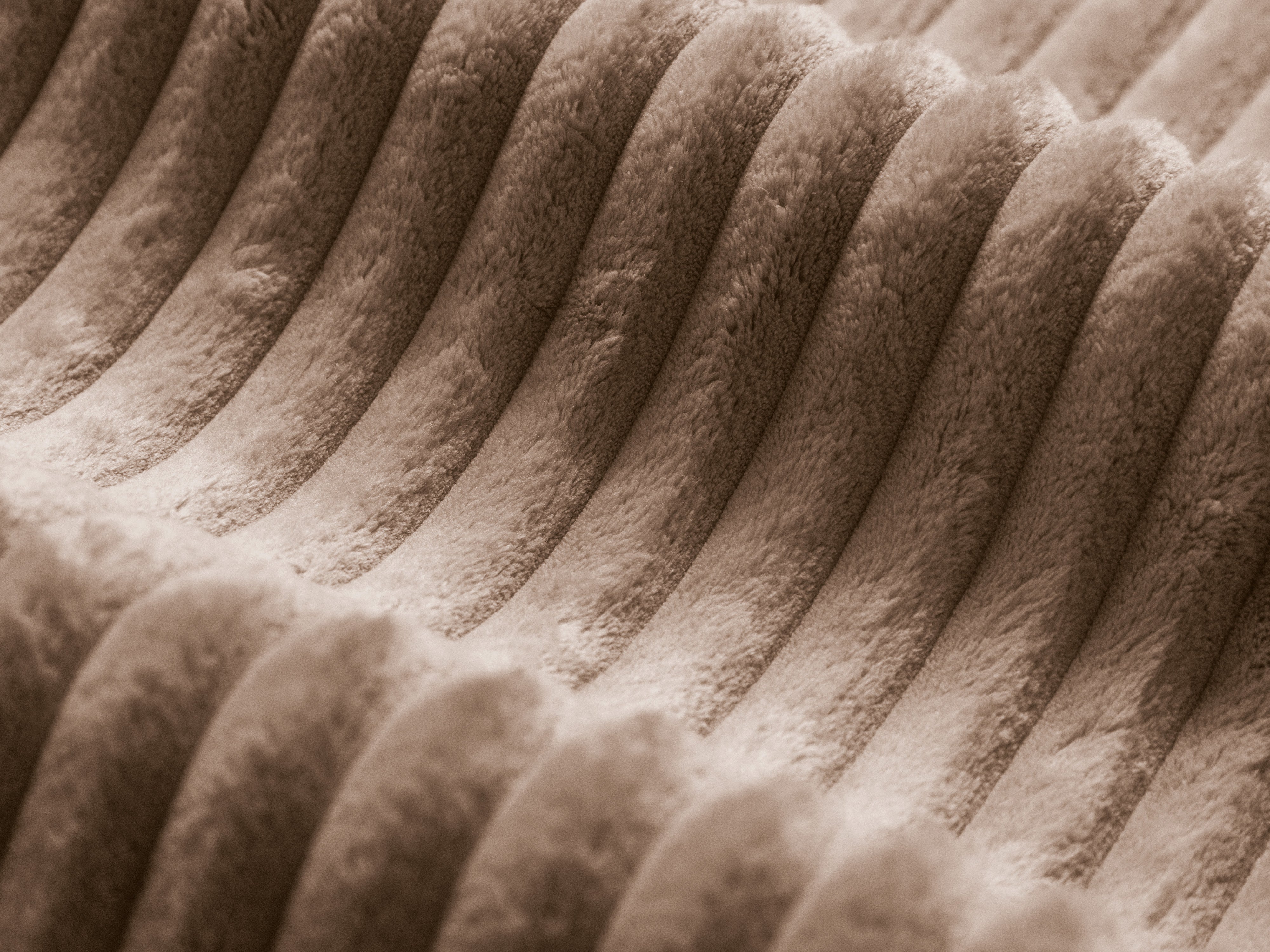 Right-sided corner of 2-person Martina Dark-tone corduroy