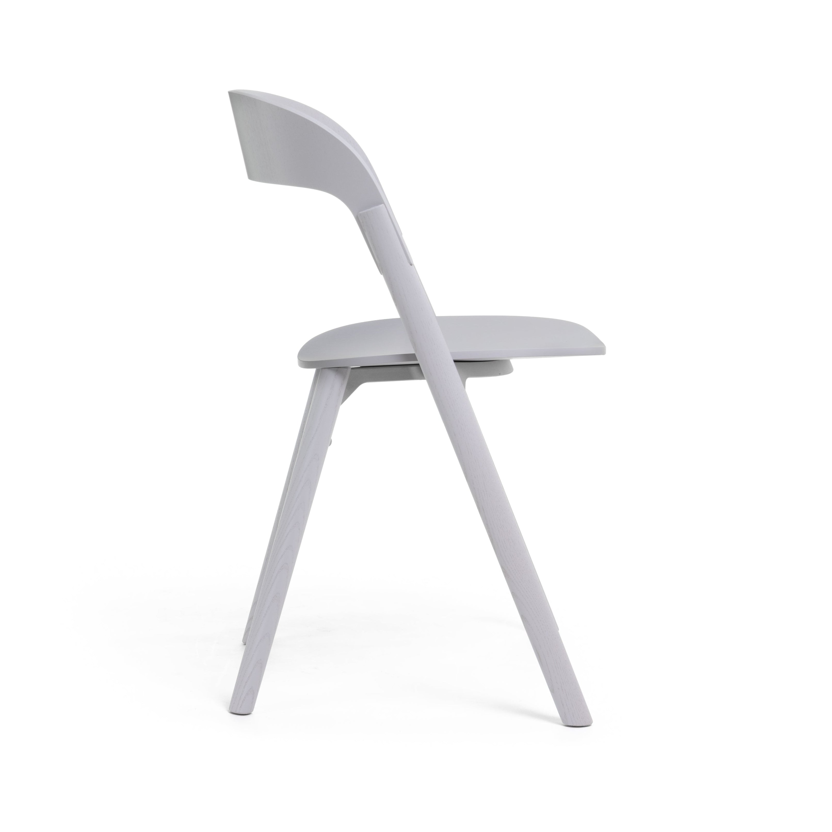 PILA chair in gray ash wood