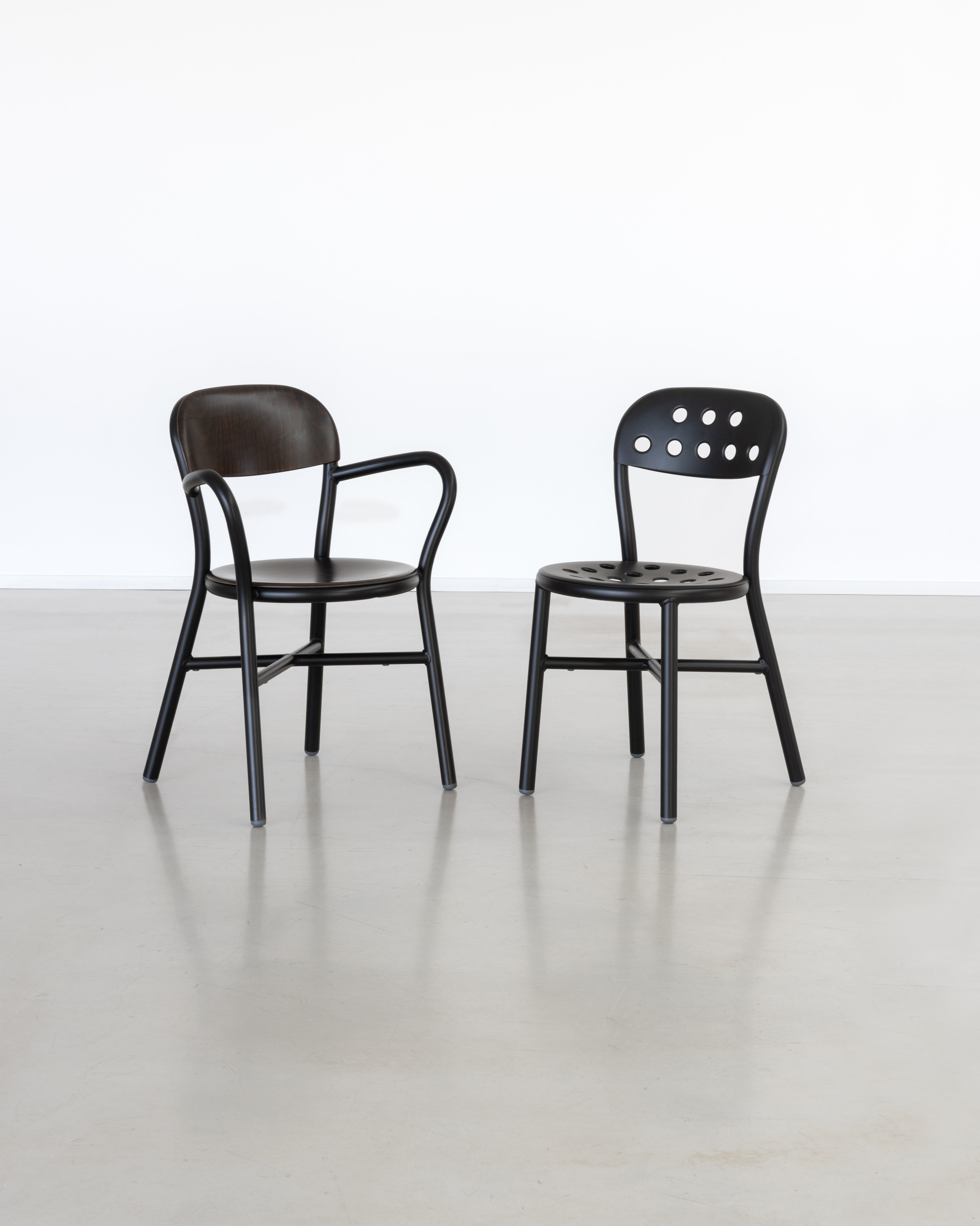 Outdoor chair PIPE white