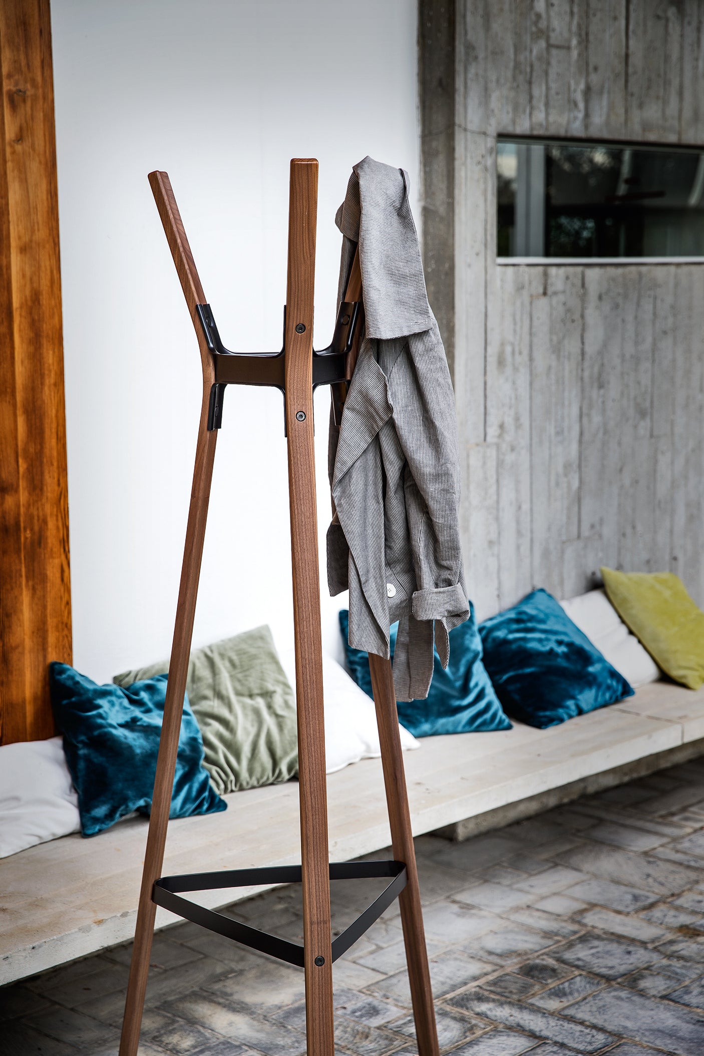 STEELWOOD standing coat rack white beech wood