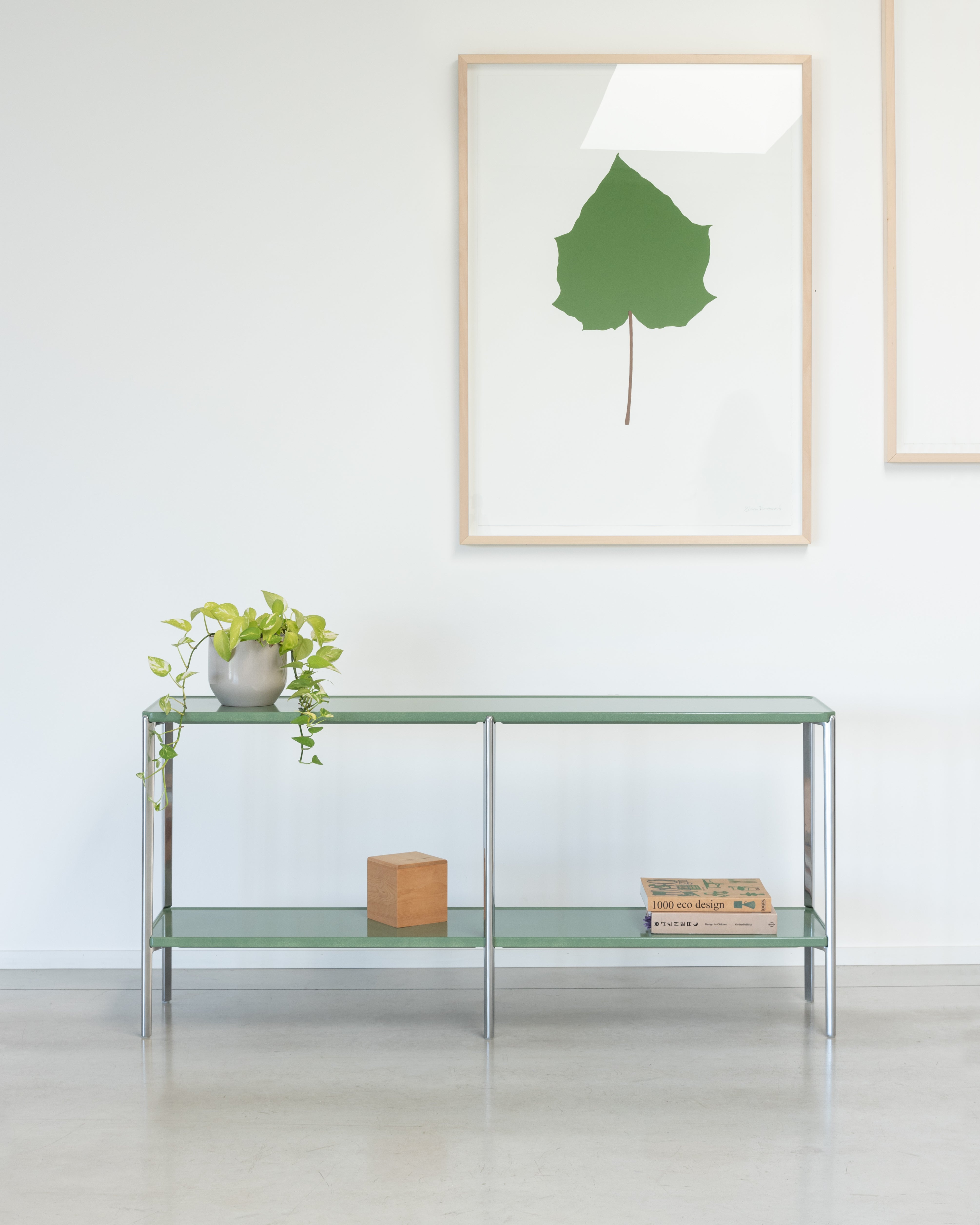 Double shelf TAMBOUR green concrete