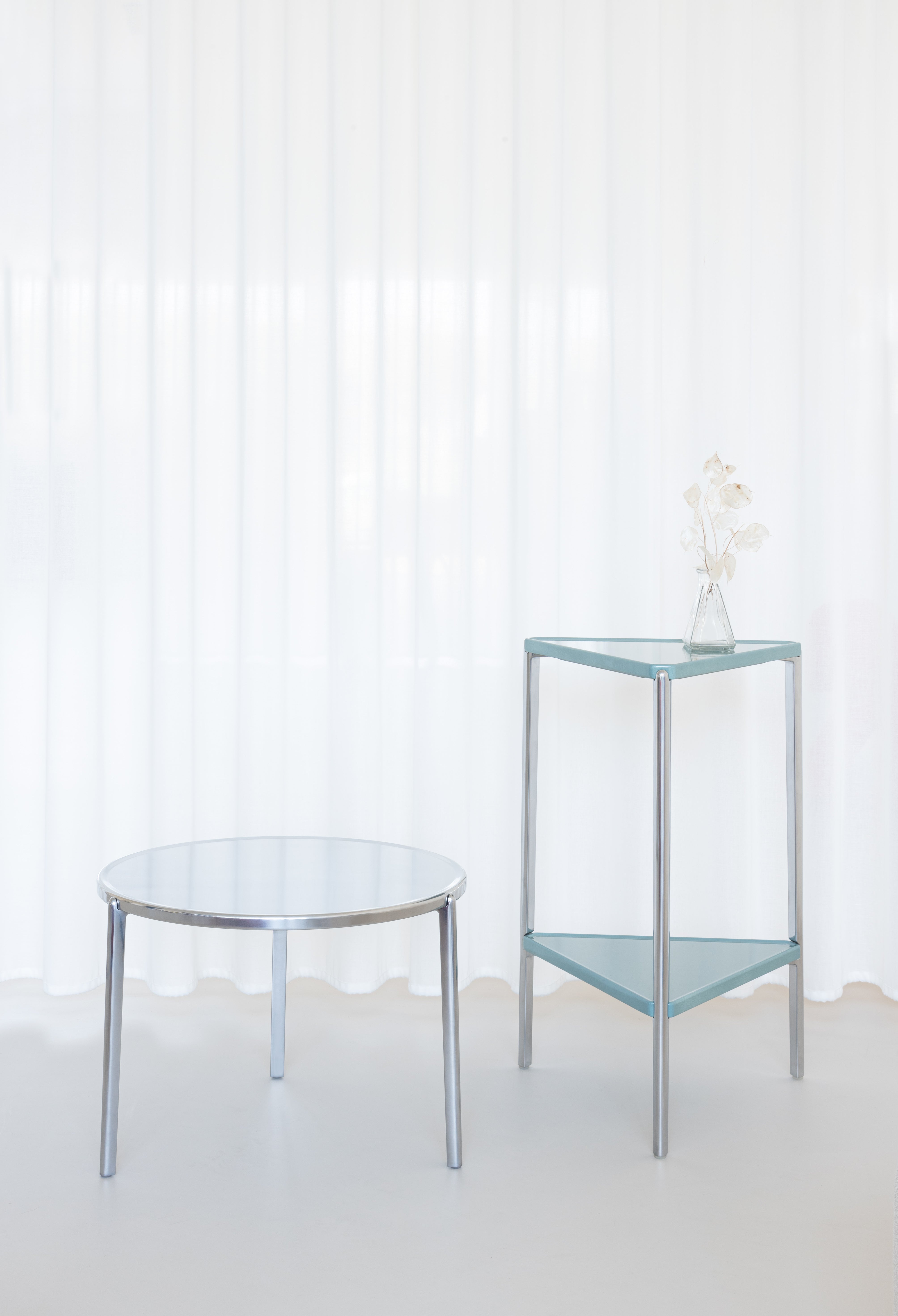 Beistelltisch TAMBOUR cremefarbener Beton