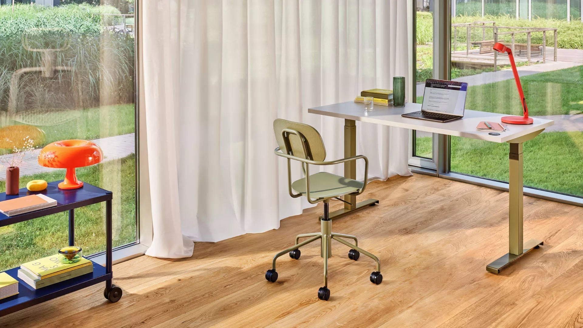 New school office chair Olive regulated base