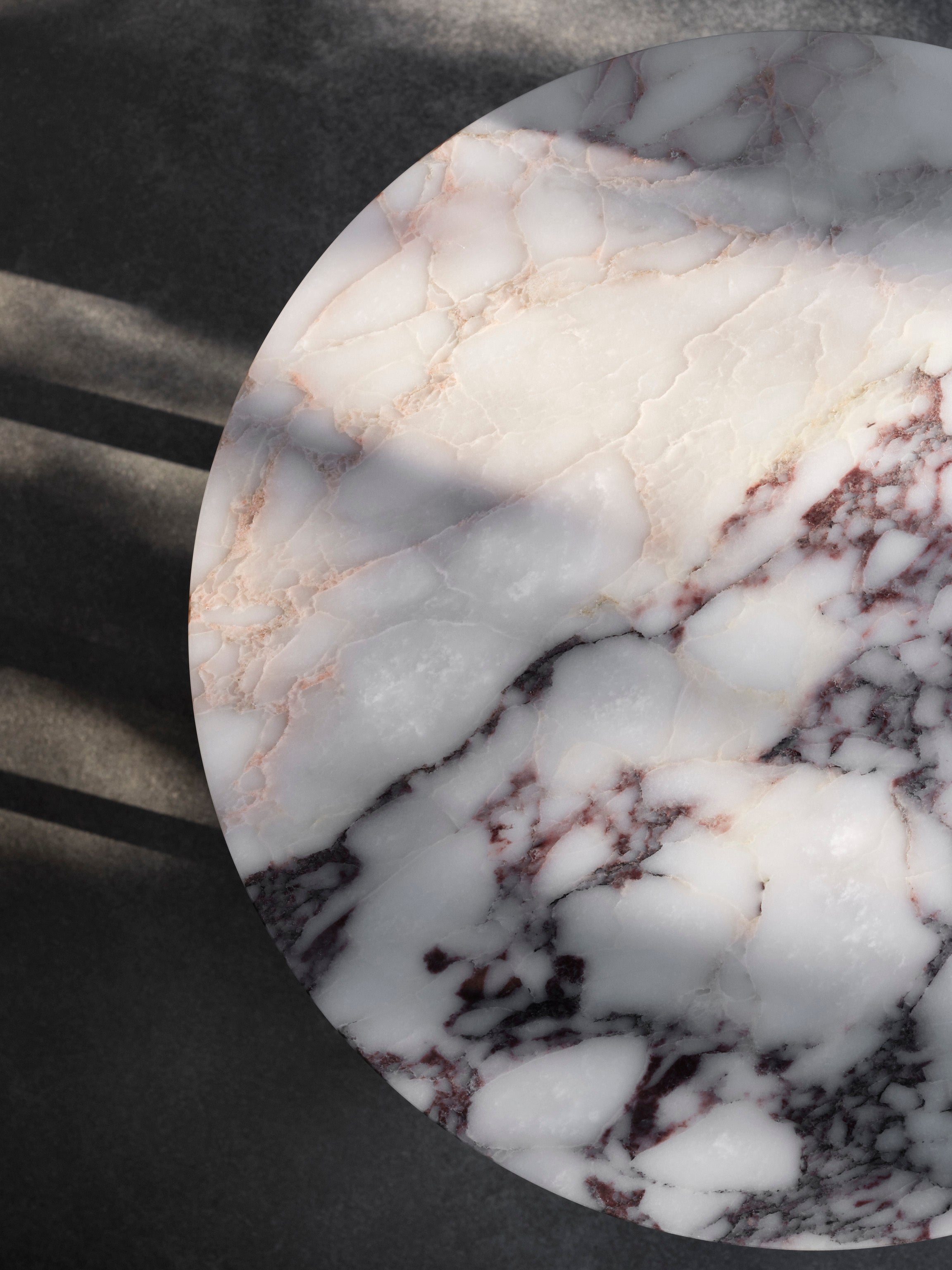 Side table Florence white and purple marble with a white base