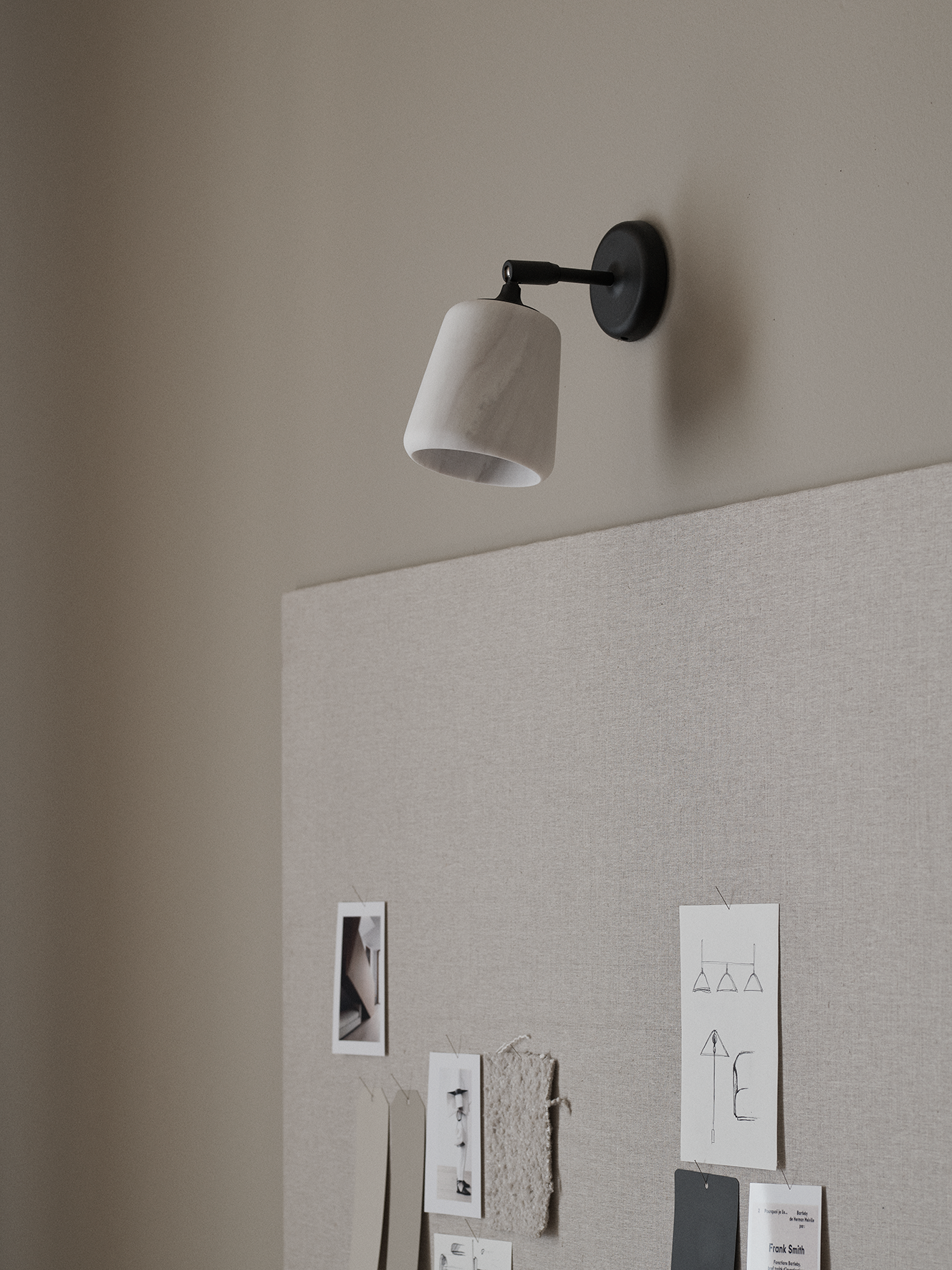 Wall lamp material white marble