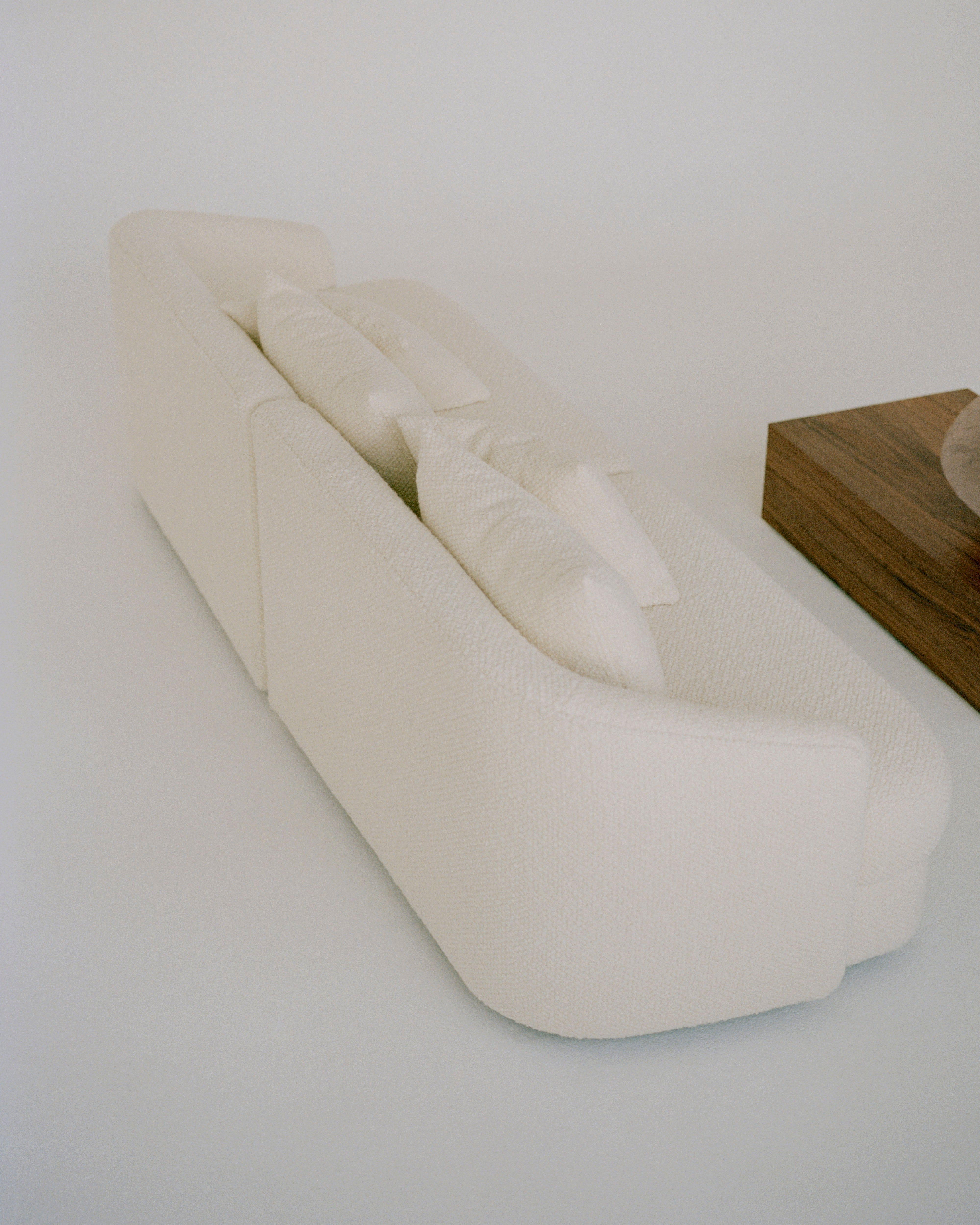 Sofa COVENT RESIDENTIAL tapicerowana
