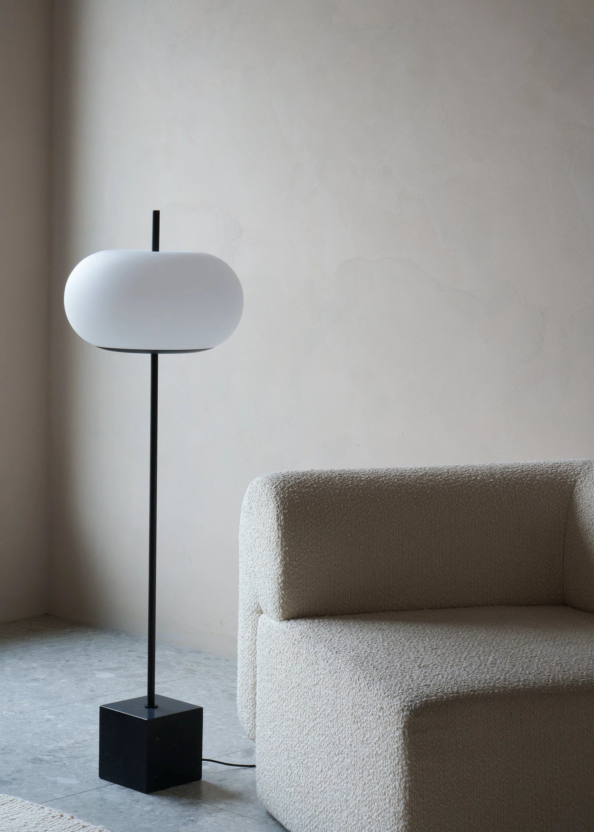 Lampa podłogowa PIU czarny marmur
