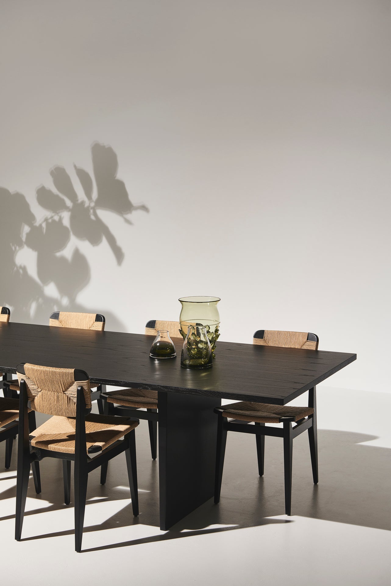 PRIVATE oak veneer table