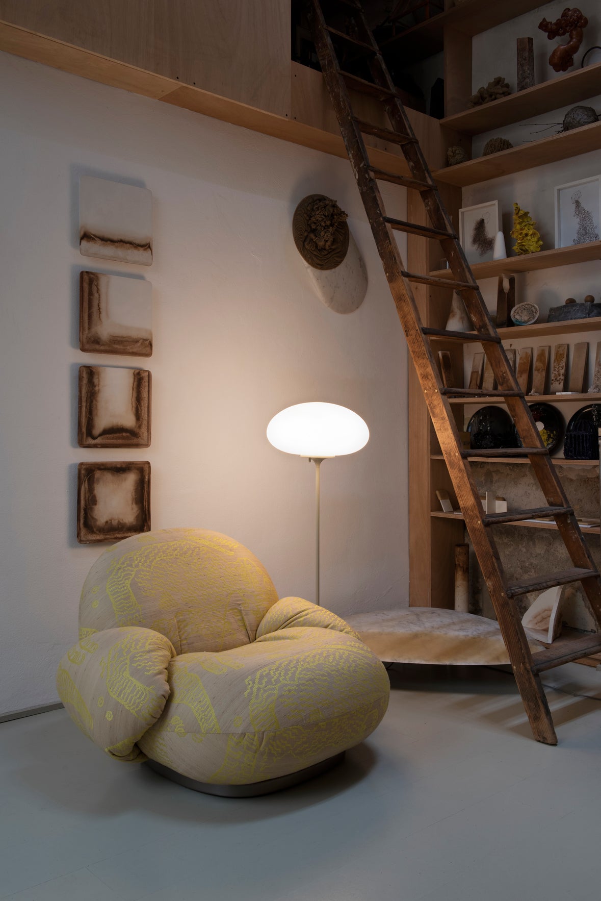 Lampa podłogowa STEMLITE czarny chrom