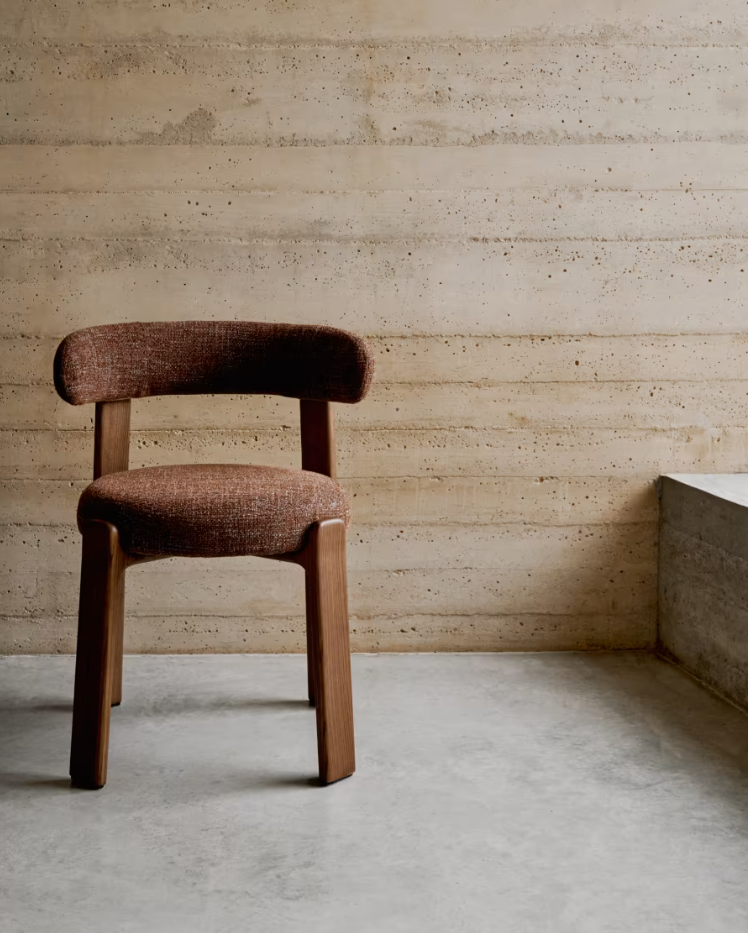 GRANITE chair in brown chenille with a dark ash base