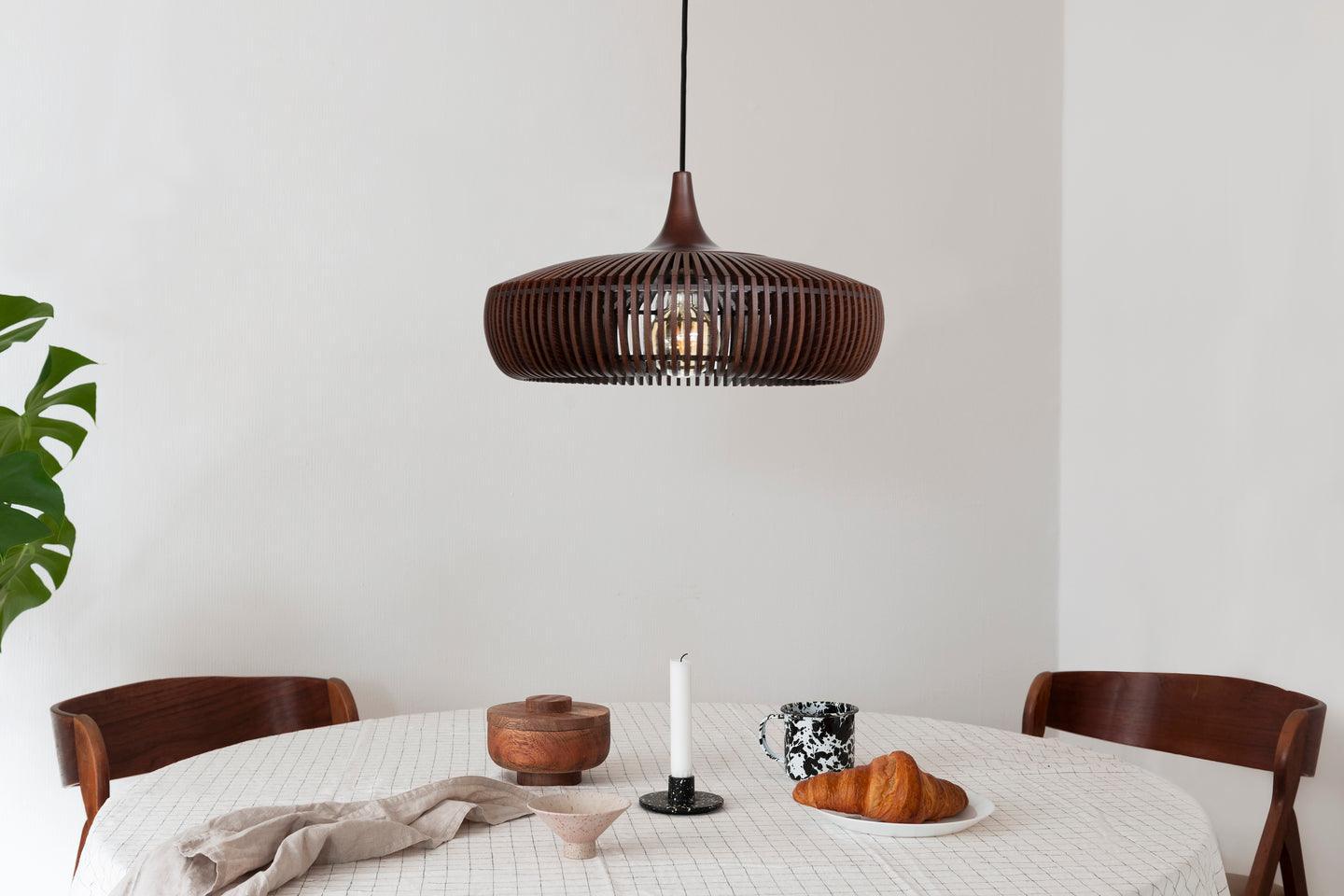 Abażur CLAVA DINE WOOD ciemny dąb UMAGE Eye on Design