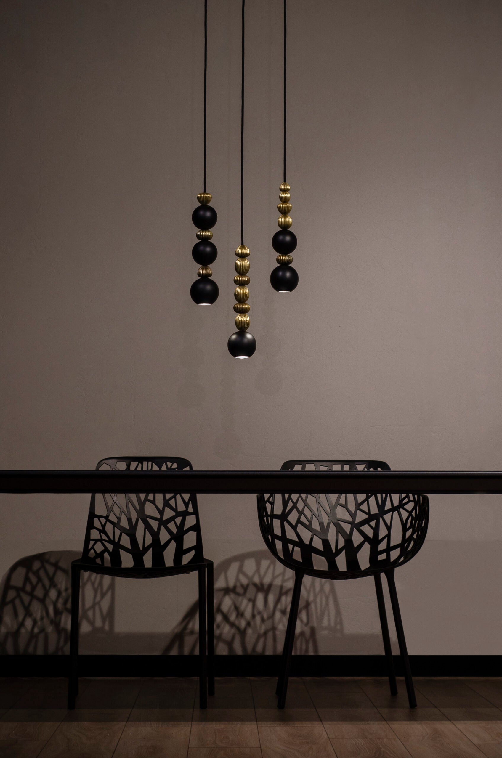 Lampa wisząca BOLA QUEEN mosiężny