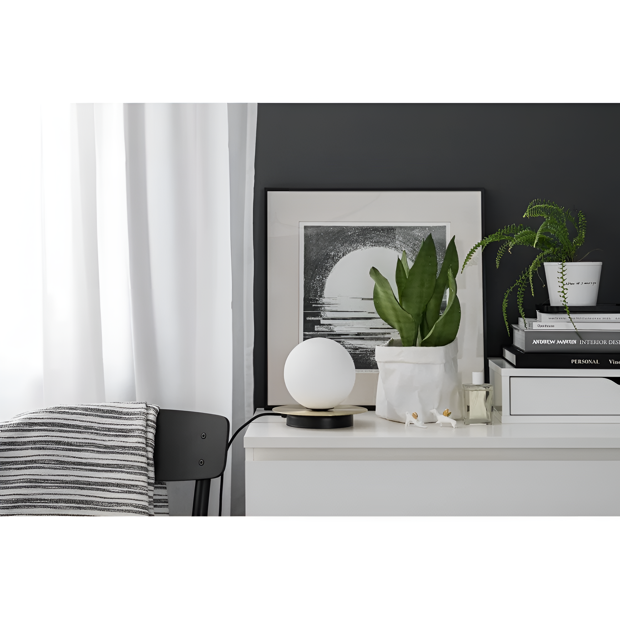BORRA black table lamp