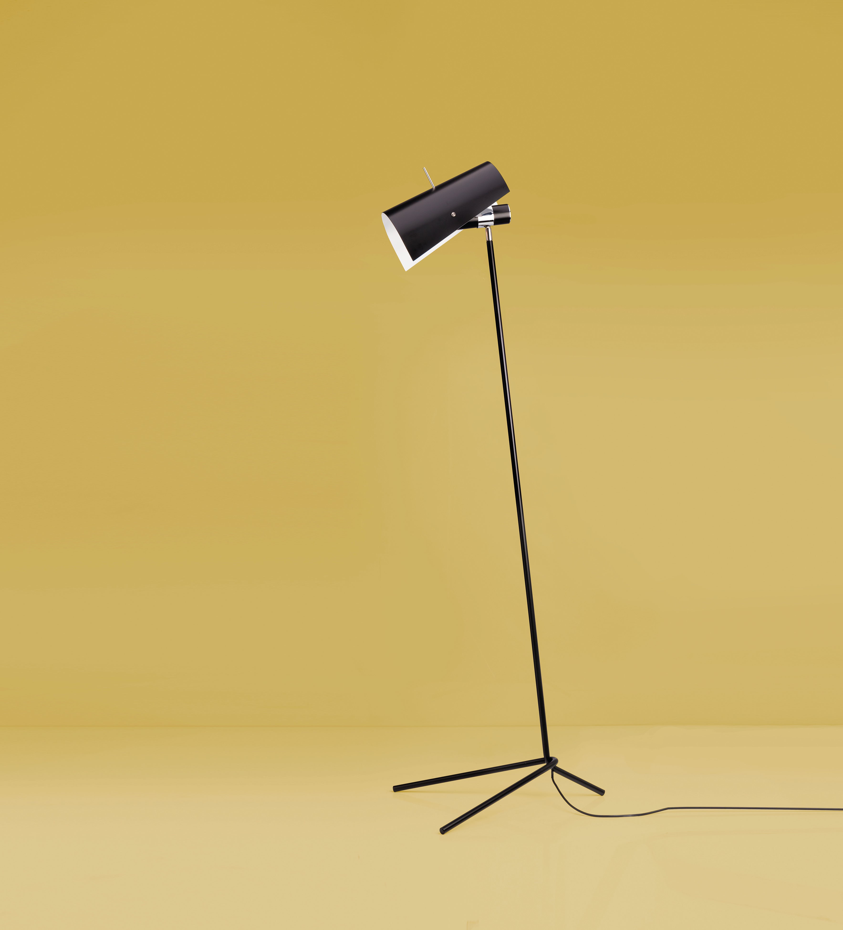 Lampa podłogowa do czytania CLARITAS czarny