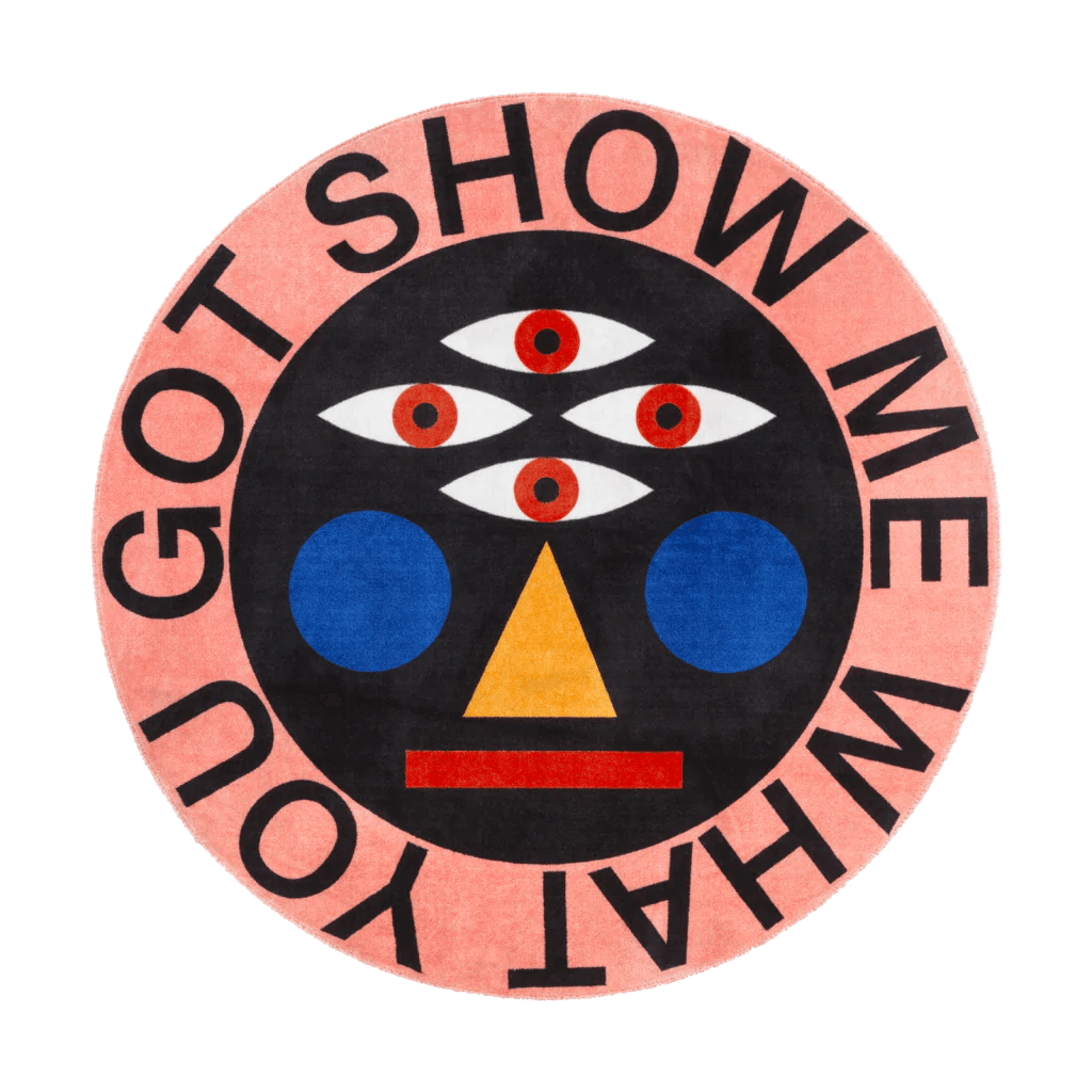 Dywan okrągły SHOW ME WHAT YOU GOT różowy Qeeboo Eye on Design