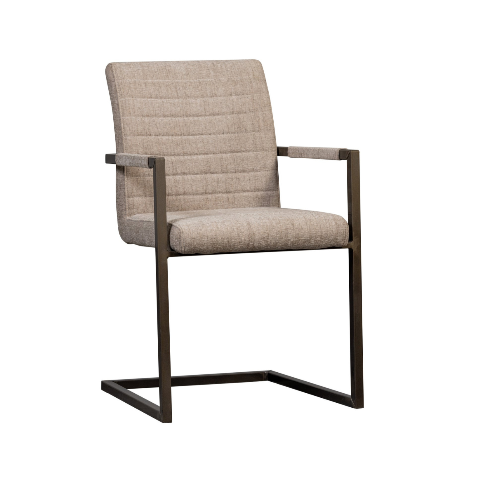 Sand bass chair