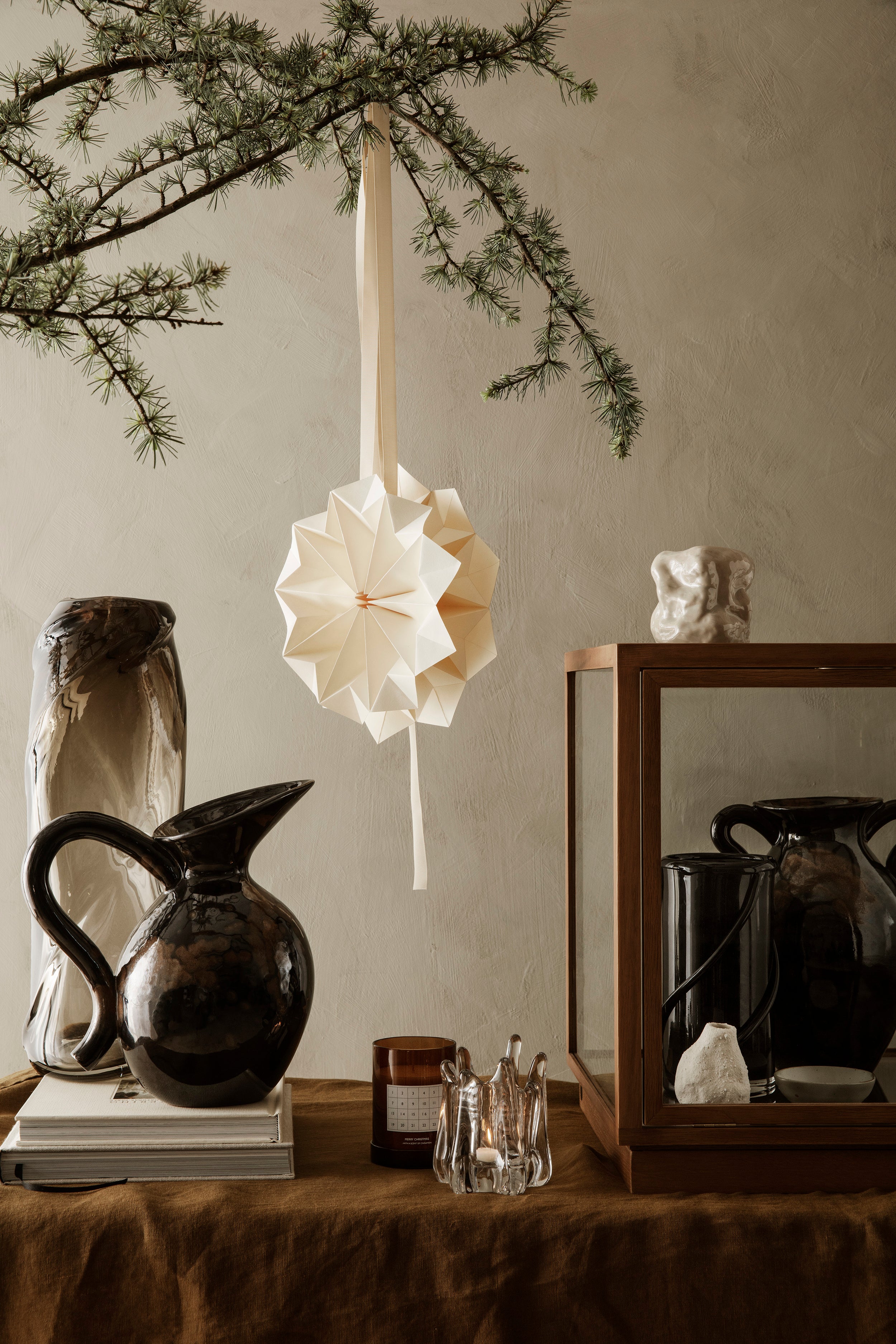 Wazon WATER TALL SWIRL ciemnoszary