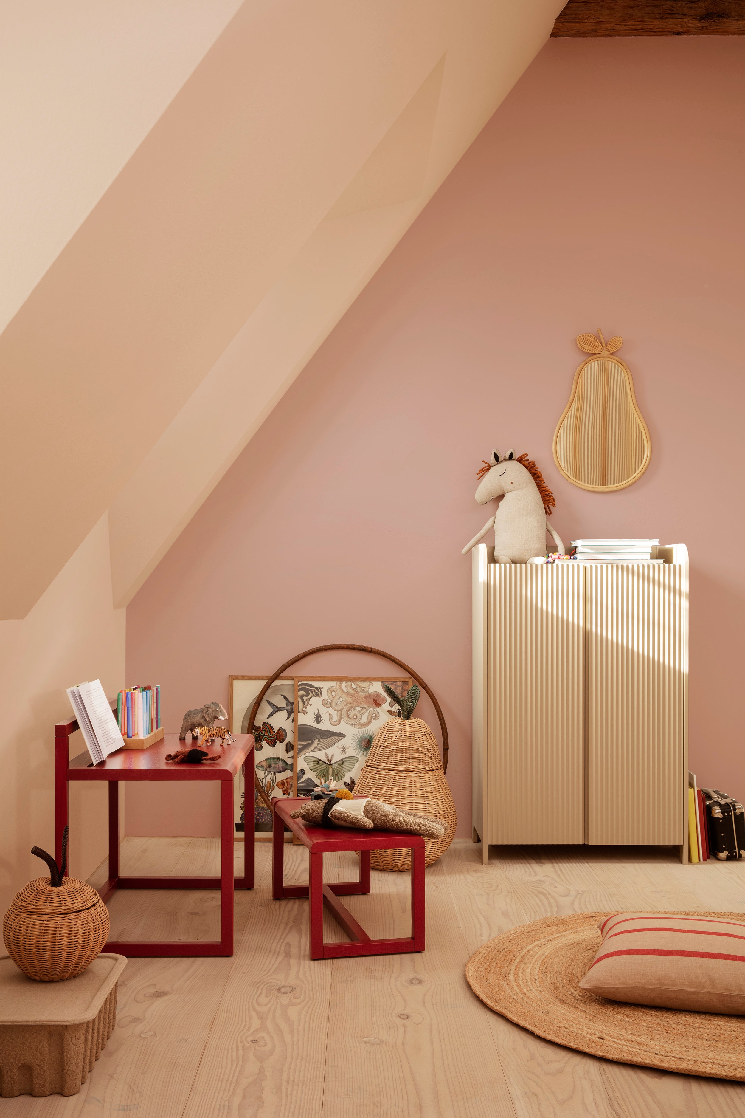 Szafa 2-drzwiowa SILL CUPBOARD LOW beżowy