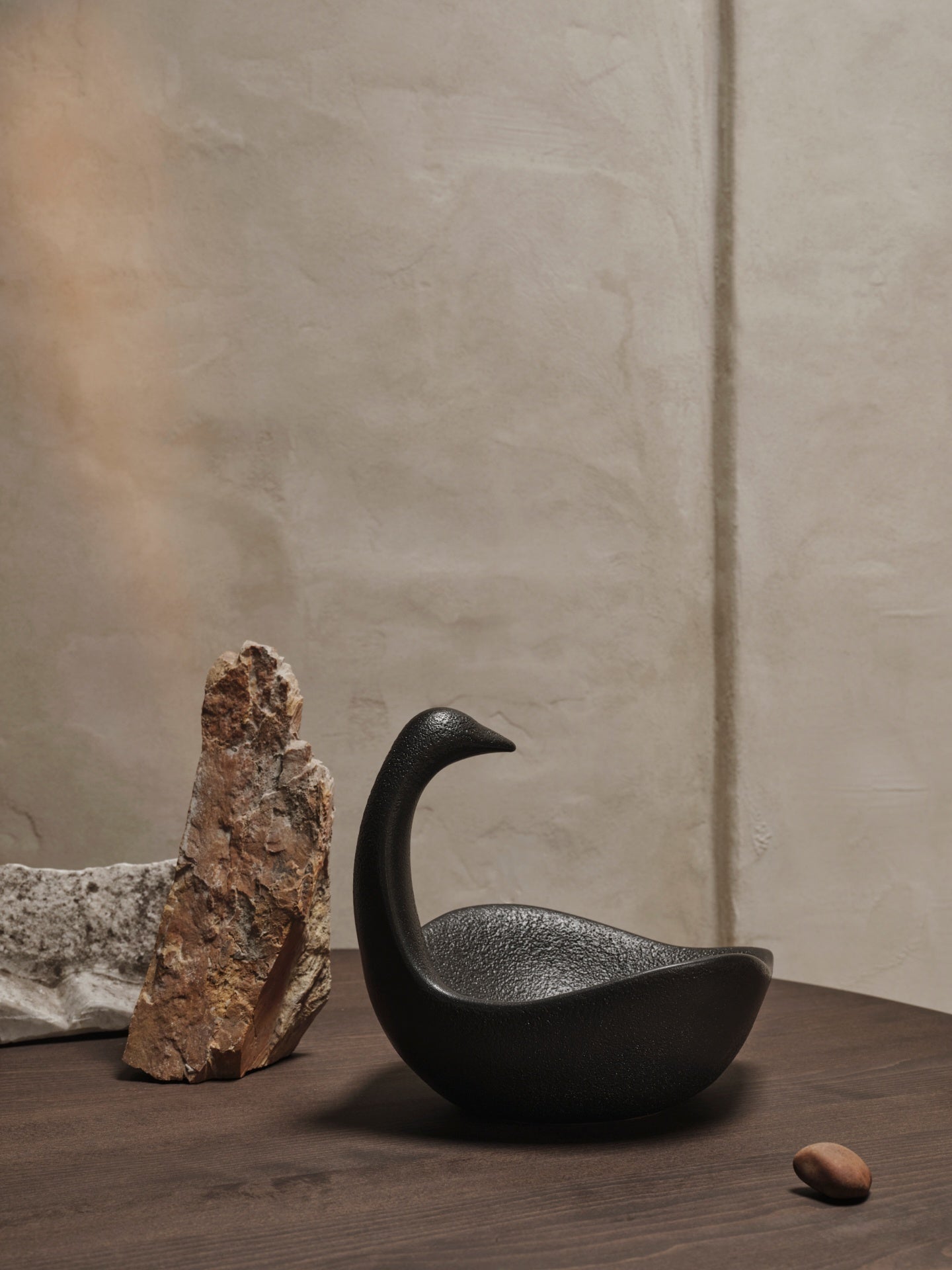 Dekoracyjna misa SWAN CENTREPIECE czarny