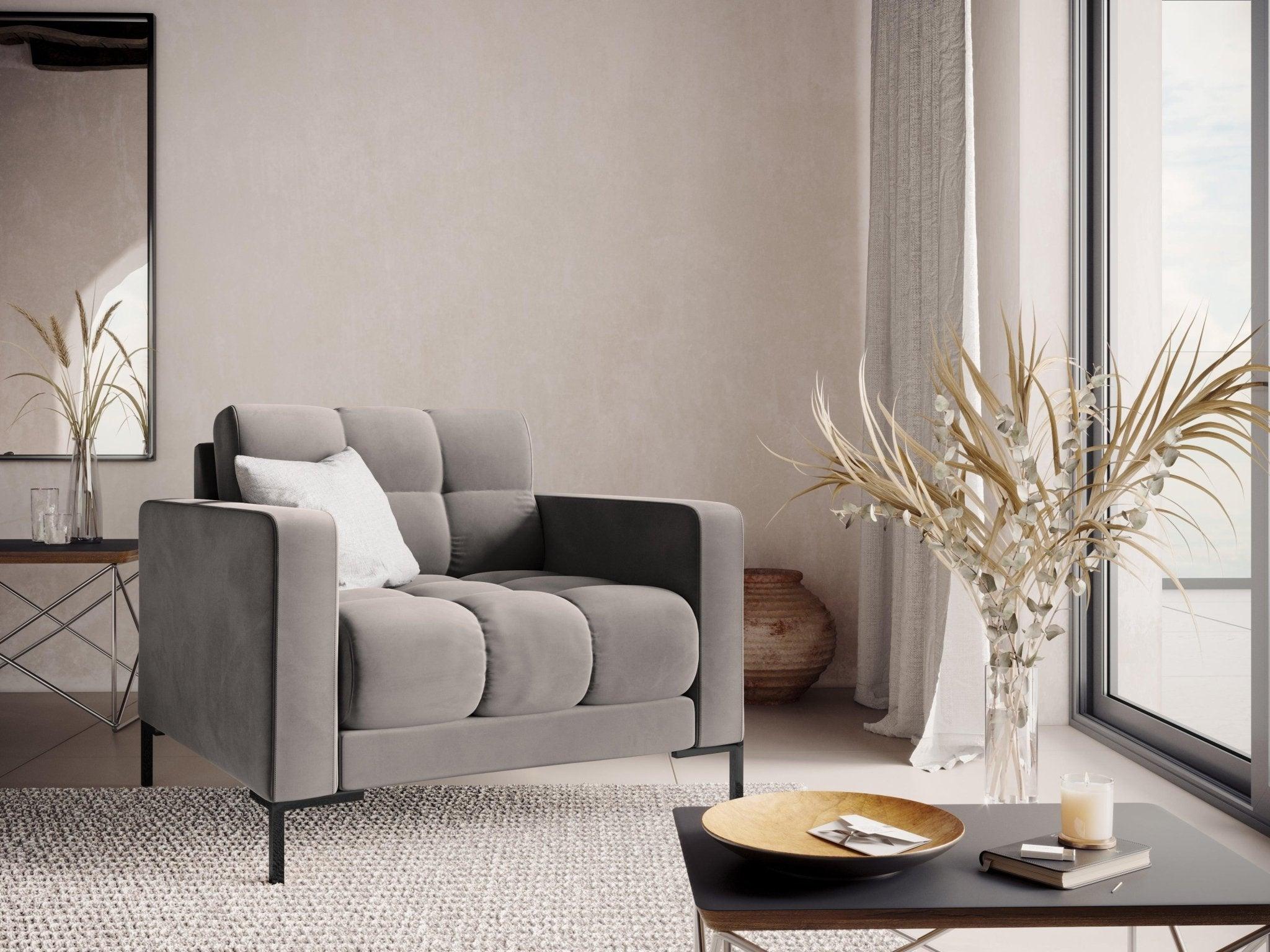 Fotel aksamitny BALI jasnoszary z czarną podstawą Cosmopolitan Design Eye on Design
