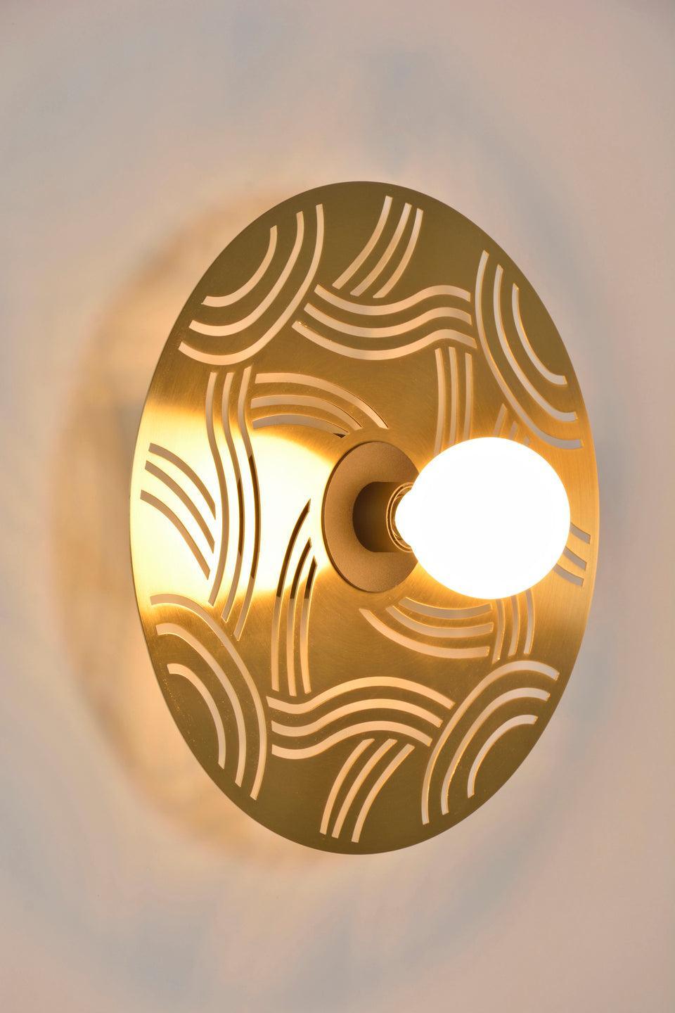 Kinkiet ARIANE mosiężny Market Set Eye on Design