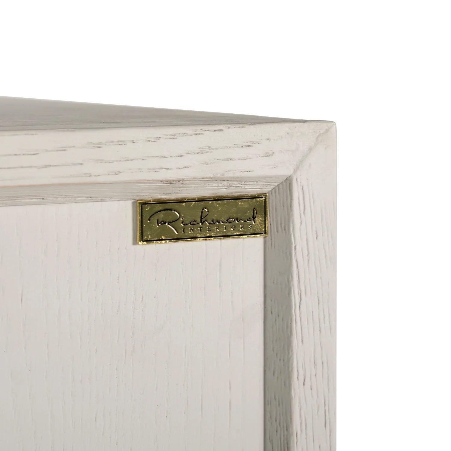 Komoda 4-drzwiowa WHITEBONE mosiężny Richmond Interiors Eye on Design