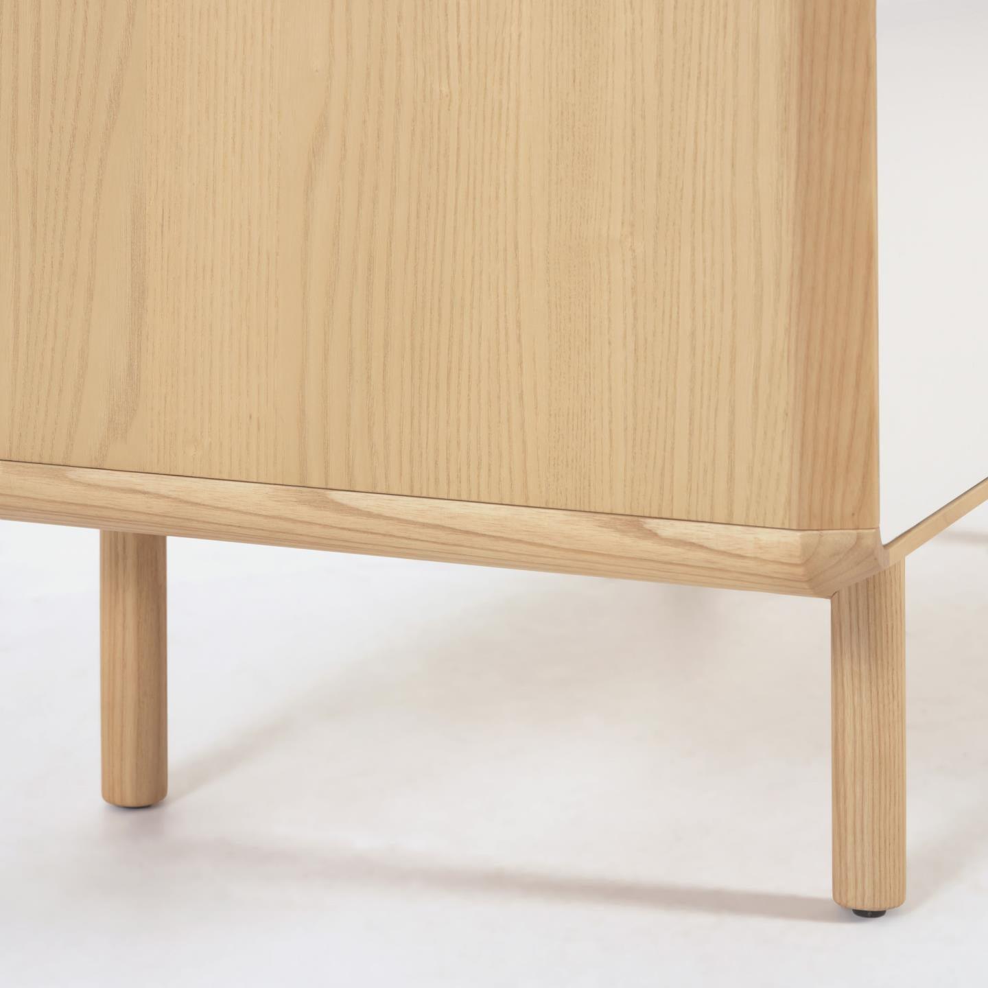Komoda ANIELLE lite drewno jesionowe La Forma Eye on Design