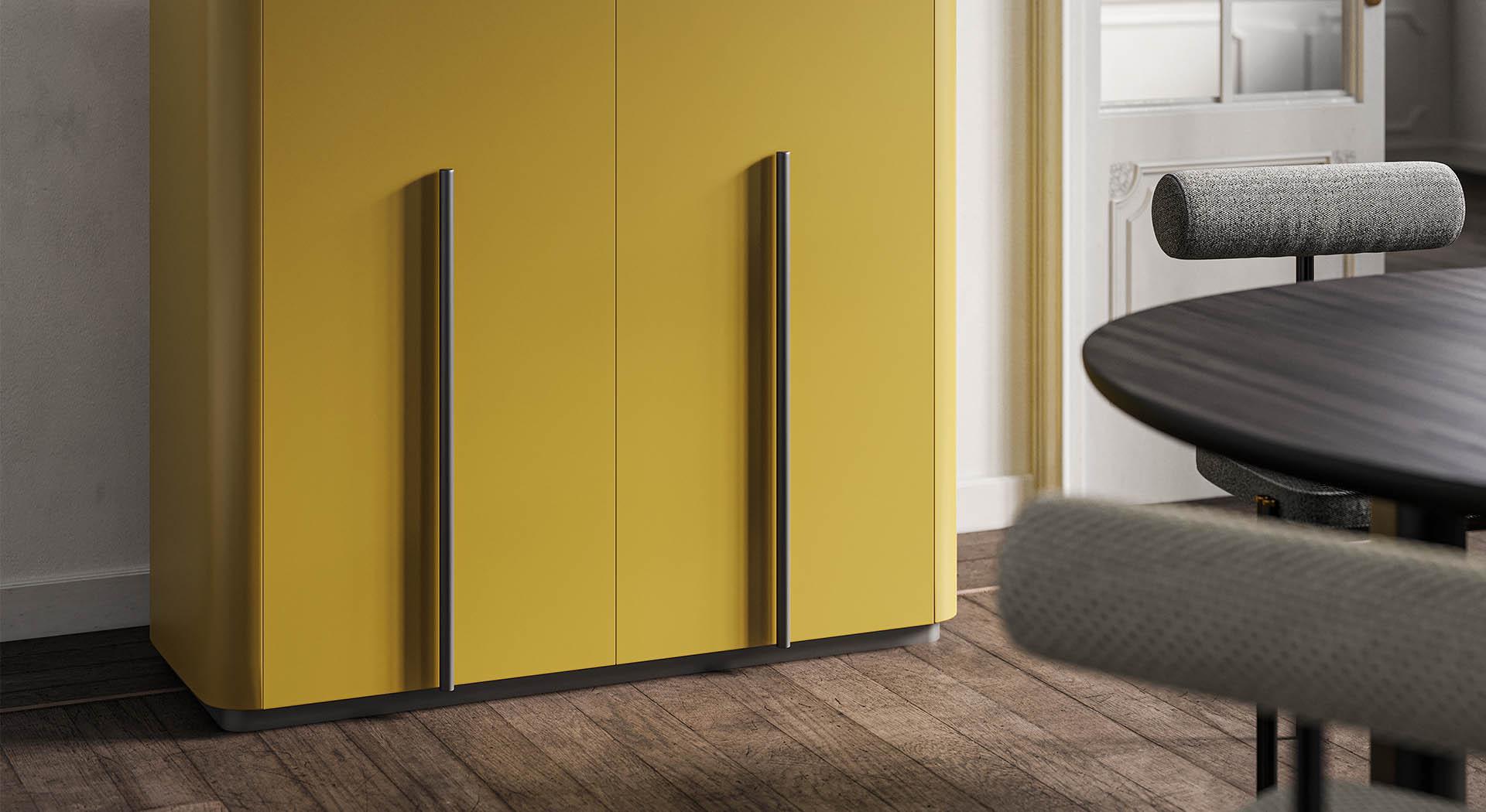Komoda wysoka z cokołem CAILLOU czerwony Liu Jo Living Eye on Design