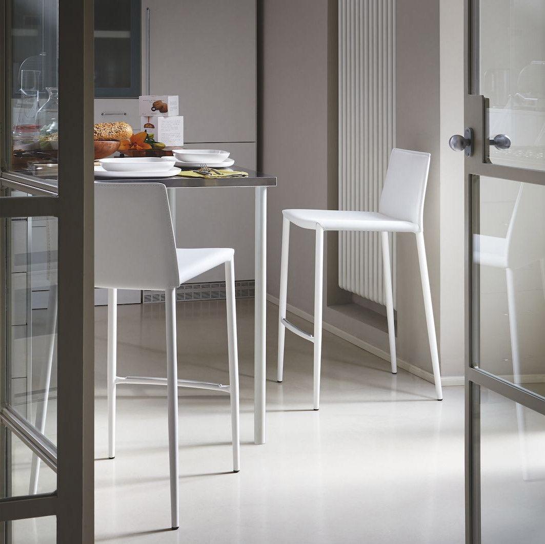 Krzesło barowe AIDA taupe Calligaris Eye on Design