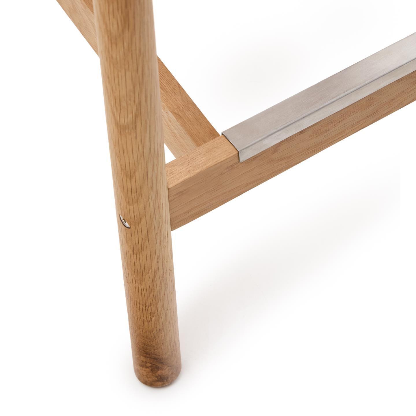 Krzesło barowe YALIA lite drewno dębowe La Forma Eye on Design
