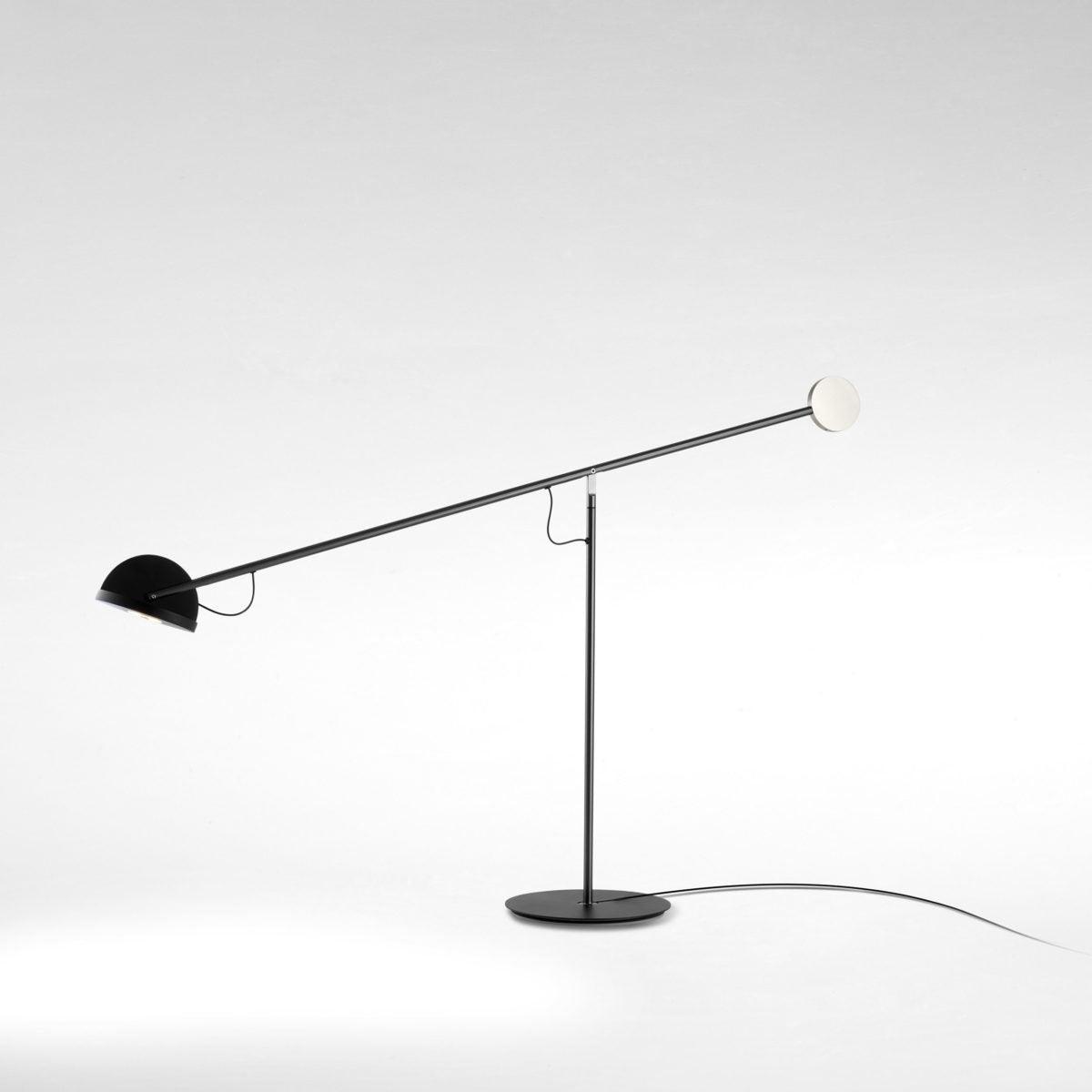 Lampa stołowa COPERNICA grafitowy ze srebrnym wykończeniem Marset Eye on Design