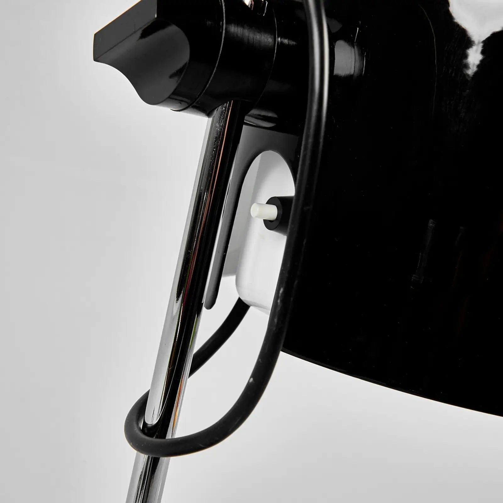 Lampa stołowa COUPÉ czarny Oluce Eye on Design
