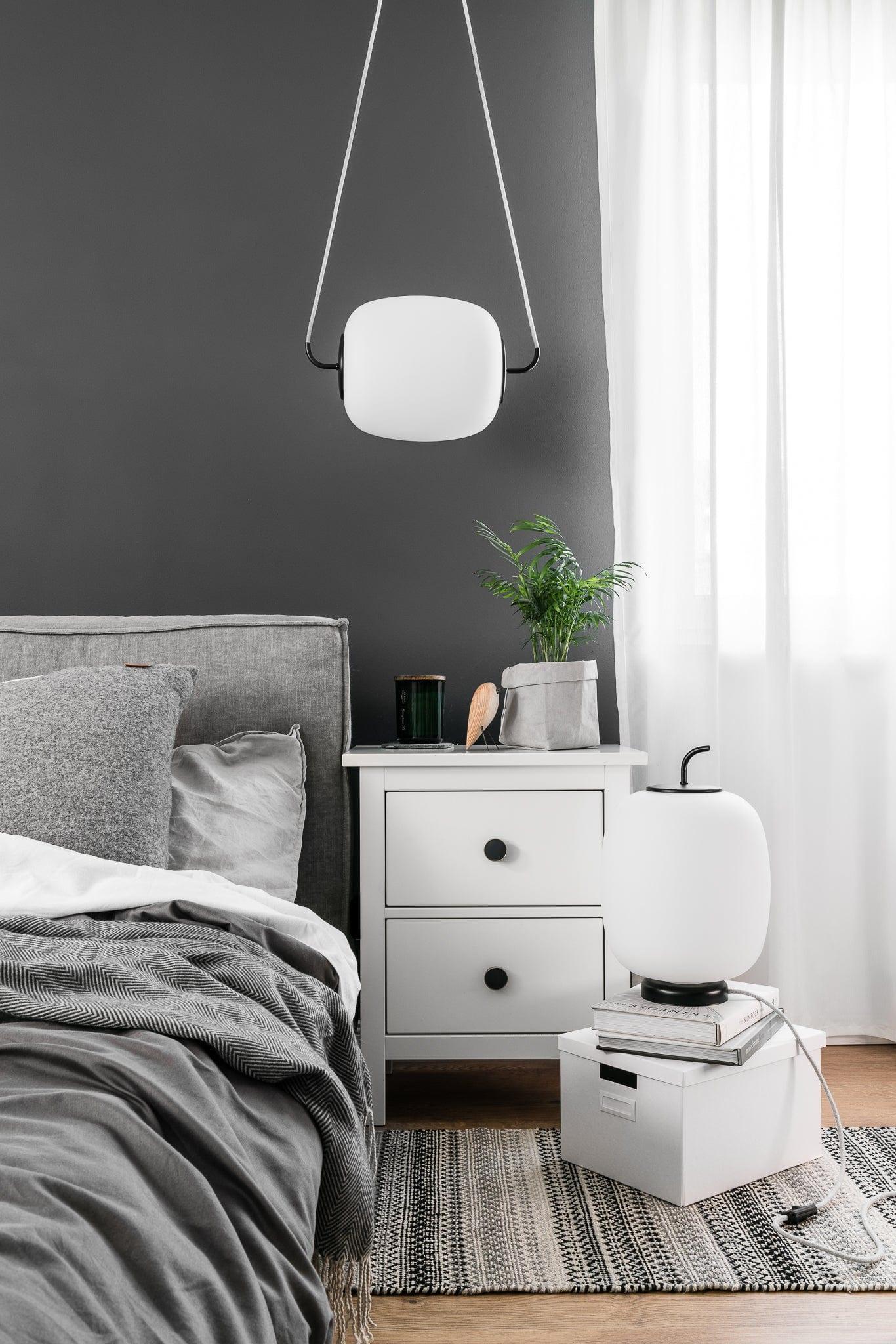 Lampa stołowa EPLI czarny Ummo Eye on Design