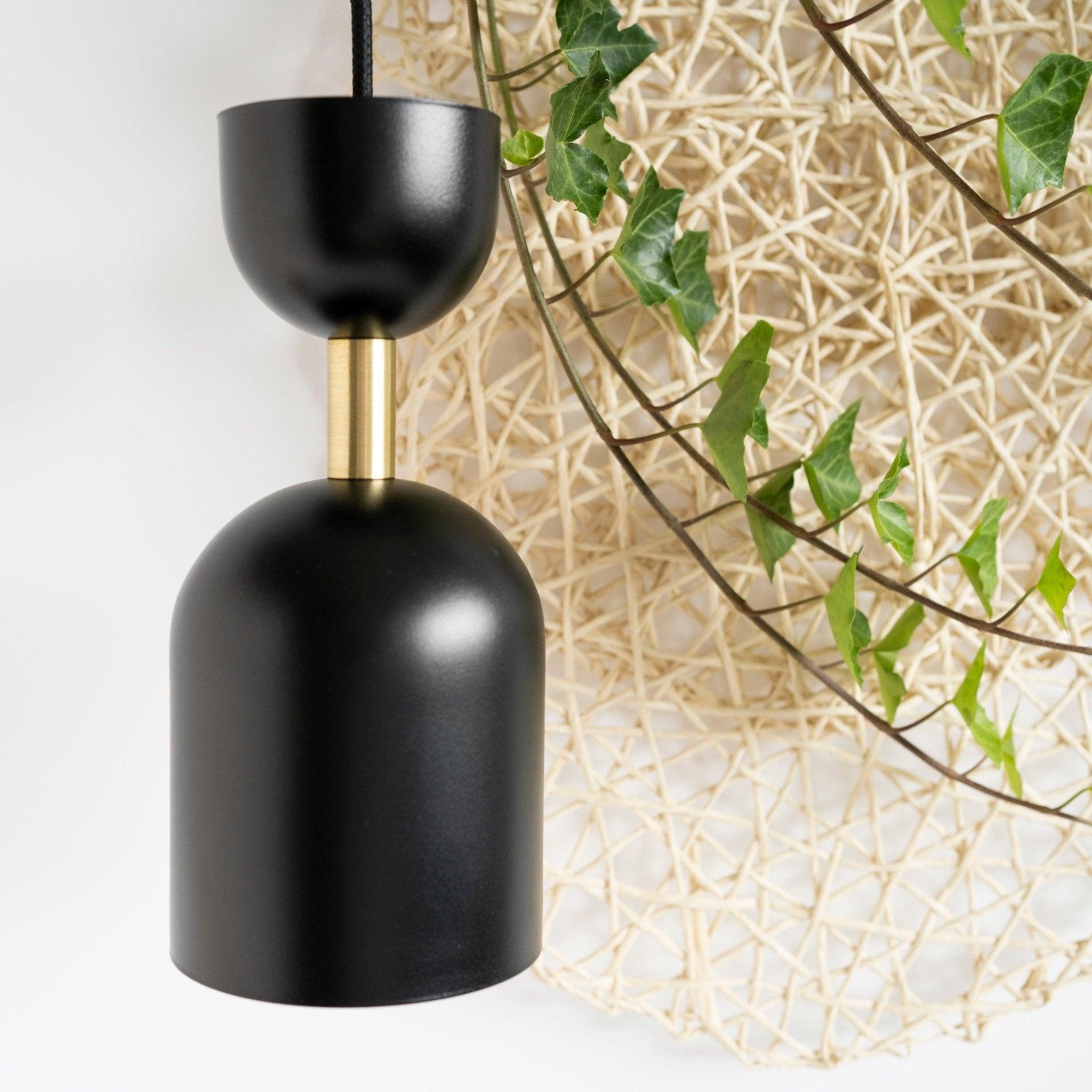 Lampa wisząca SUPURU czarny Ummo Eye on Design