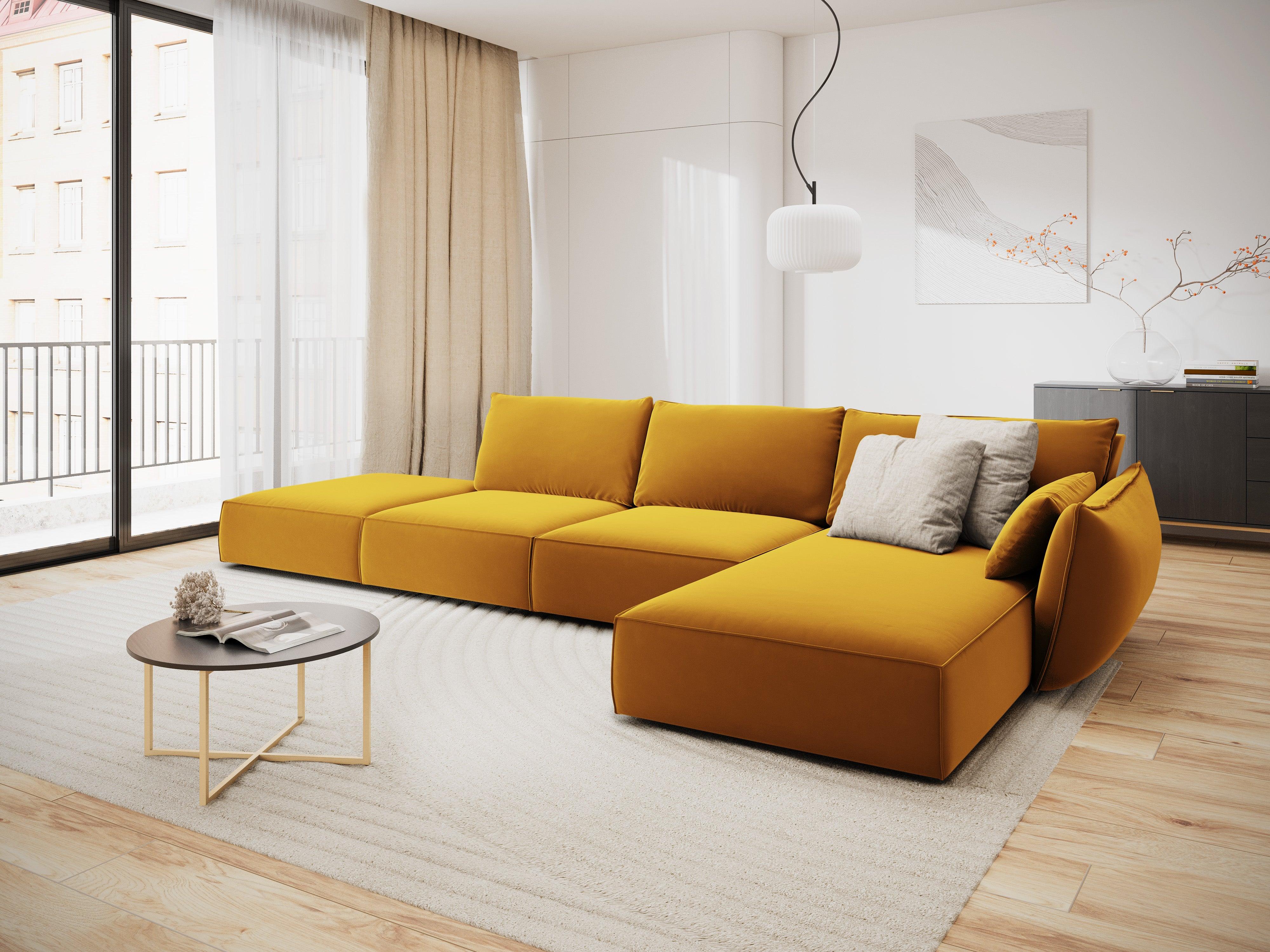 Narożnik aksamitny prawostronny otwarty VANDA musztardowy Mazzini Sofas Eye on Design