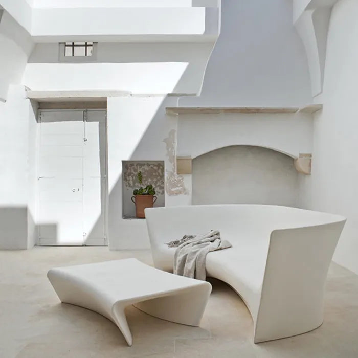 Gran plie white sofa