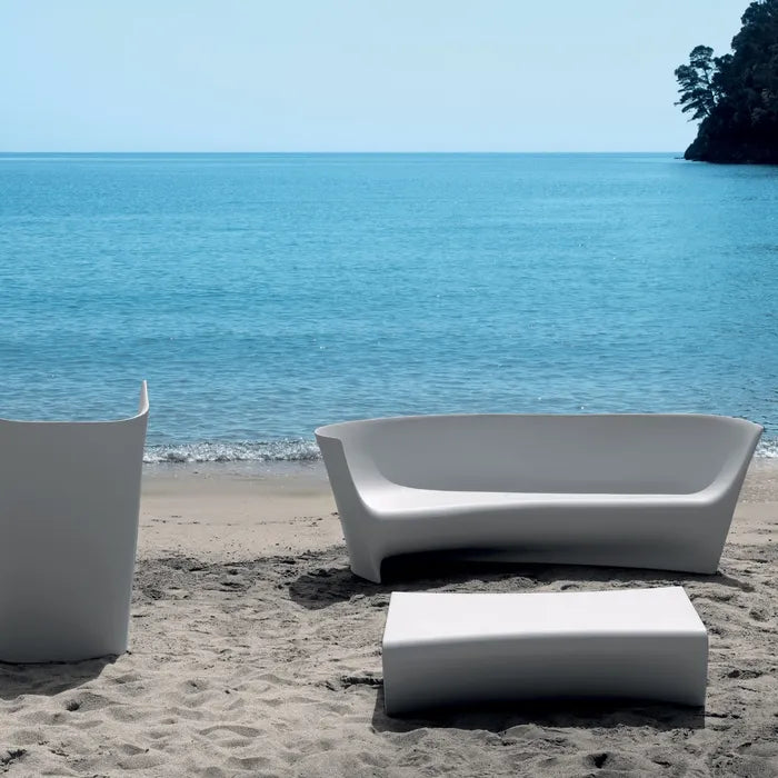 Gran plie white sofa