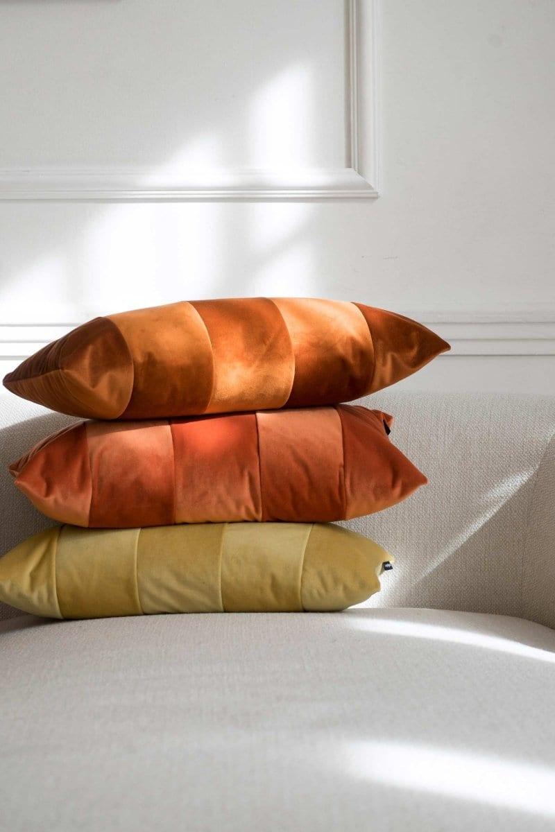 Poduszka dekoracyjna STRIPES ZERO WASTE rudy Poduszkowcy Eye on Design