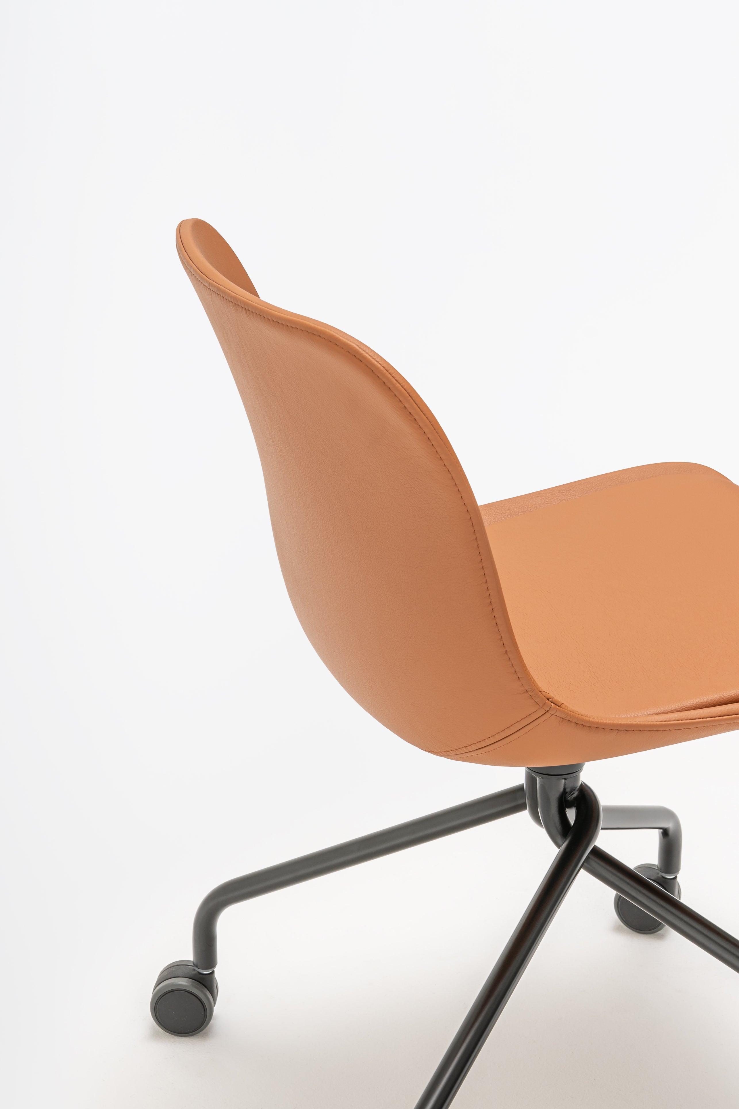Swivel chair Baltic 2 Classic Metal base with wheels to a soft surface