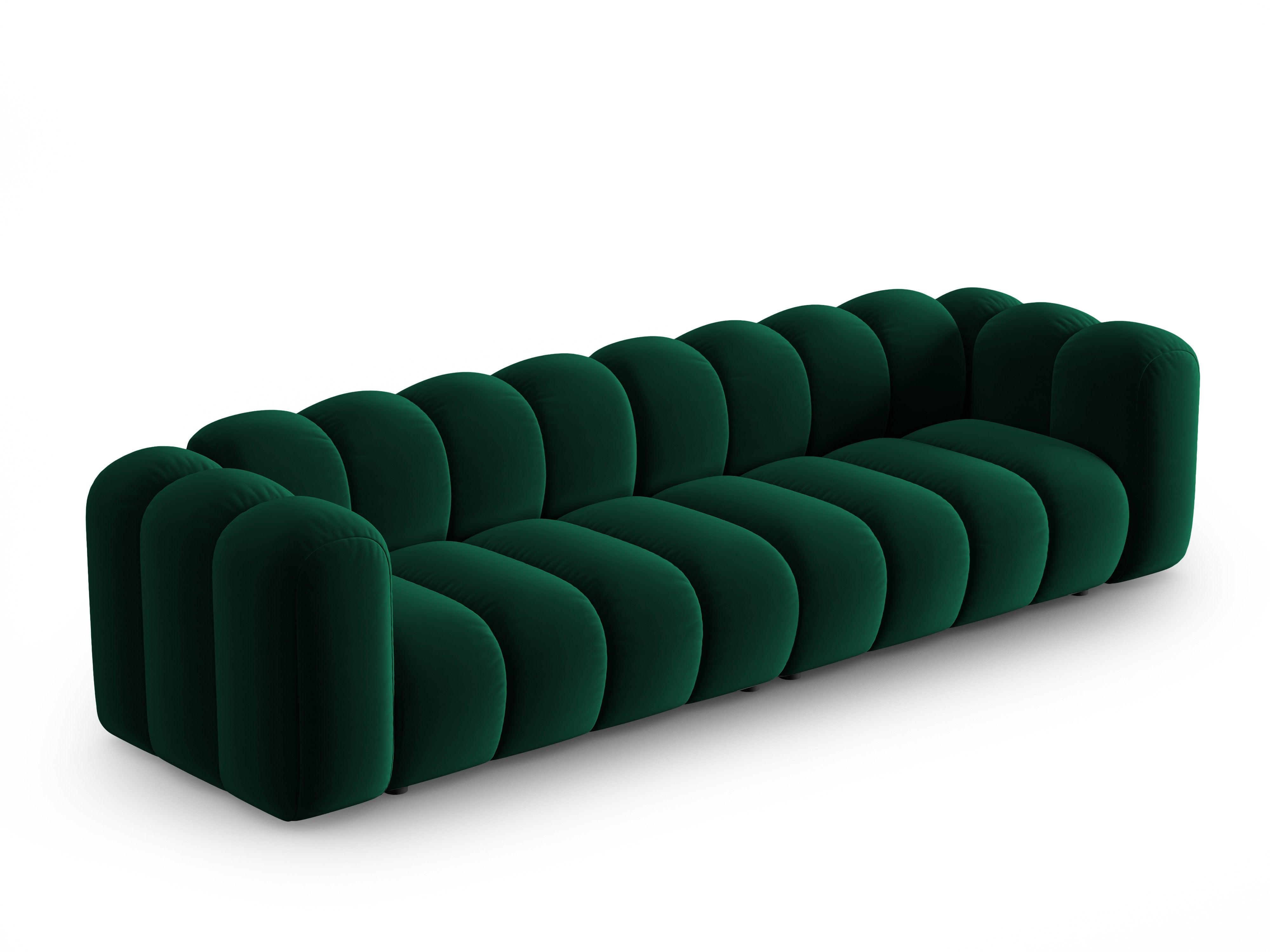 Sofa aksamitna 4-osobowa SKYLER butelkowy zielony Interieurs 86 Eye on Design