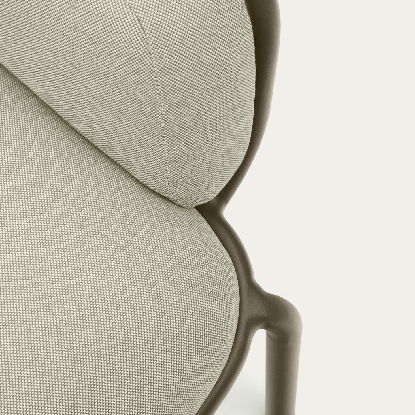 Sofa ogrodowa 3-osobowa JONCOLS beżowy z oliwkową podstawą La Forma Eye on Design
