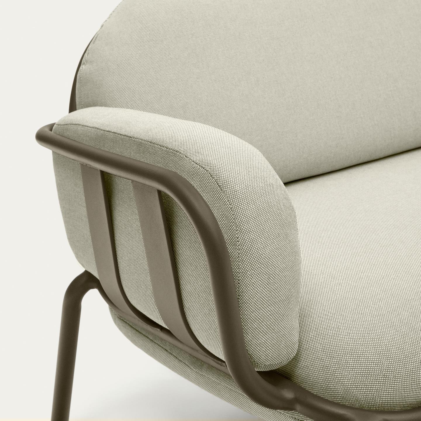Sofa ogrodowa 3-osobowa JONCOLS beżowy z oliwkową podstawą La Forma Eye on Design