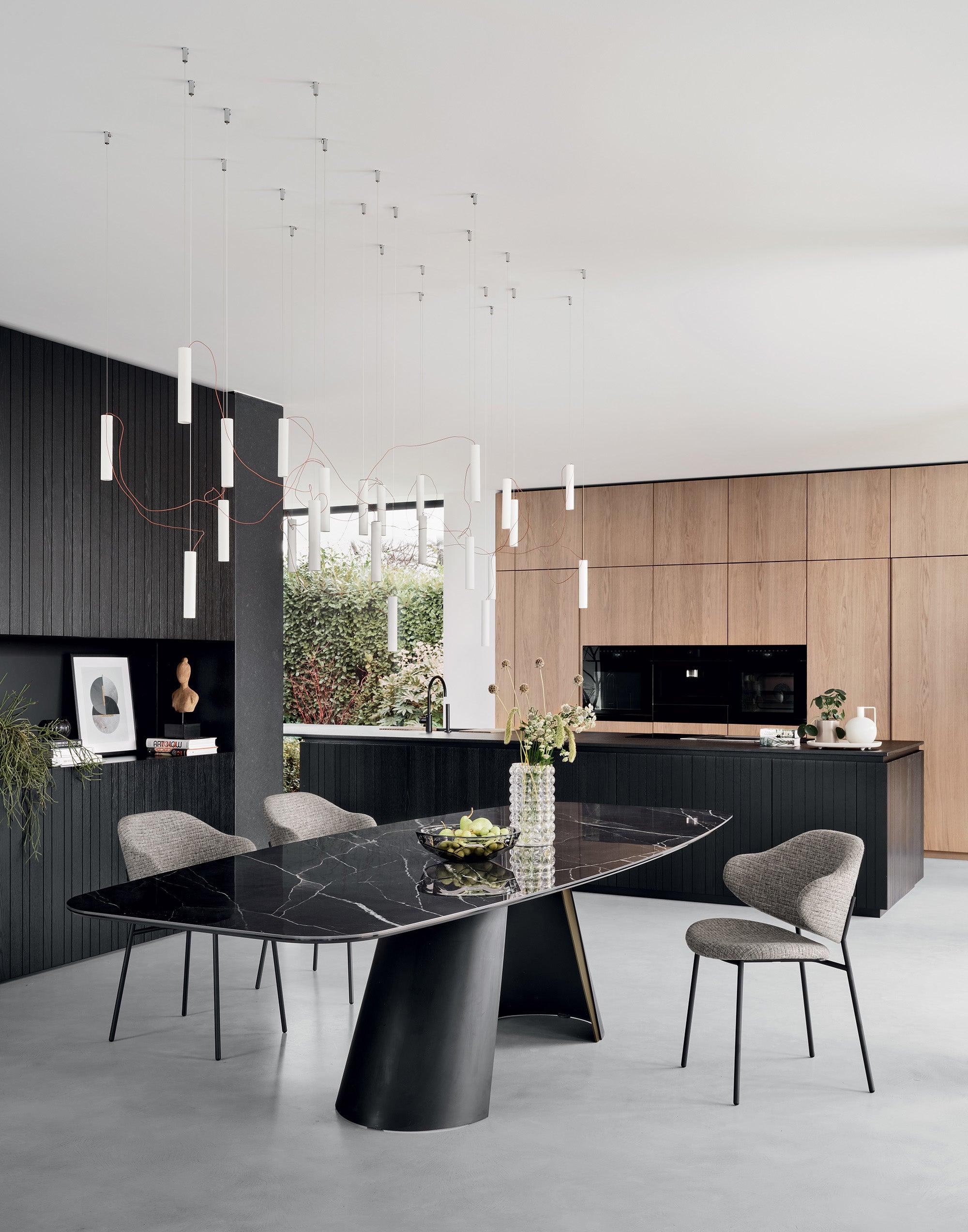Stół APIAN kremowy marmur Calligaris Eye on Design