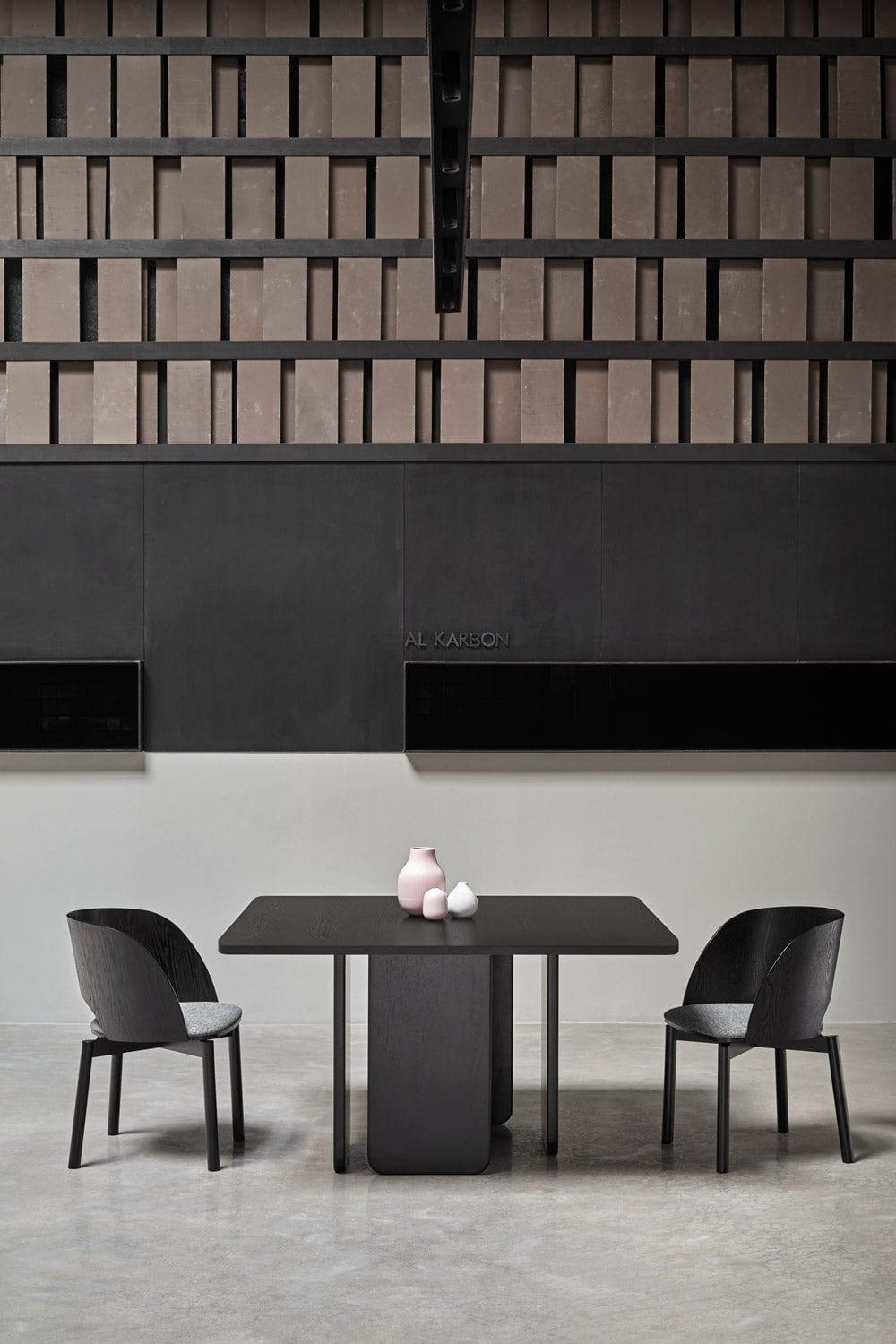 Stół ARQ czarny Teulat Eye on Design