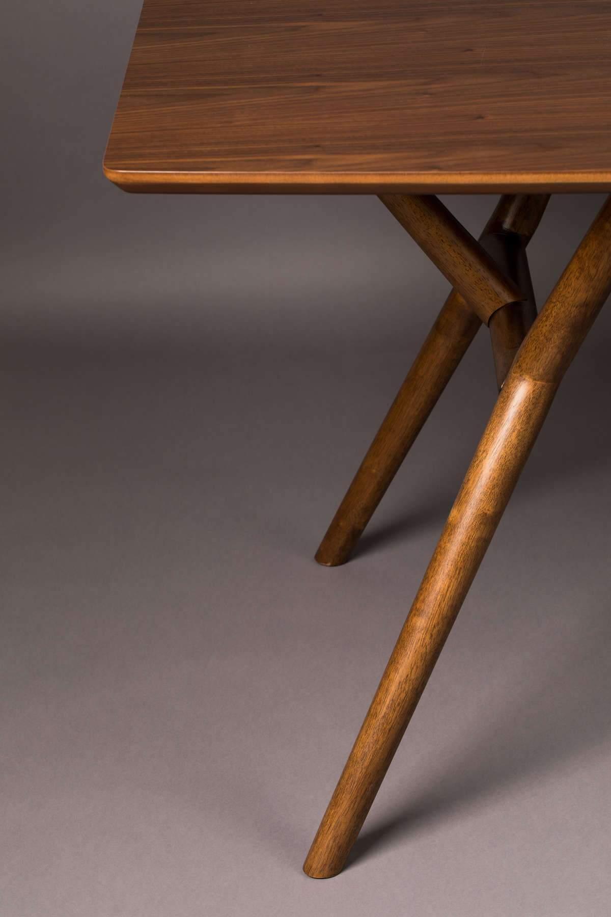 Stół MALAYA drewno orzechowe Dutchbone Eye on Design