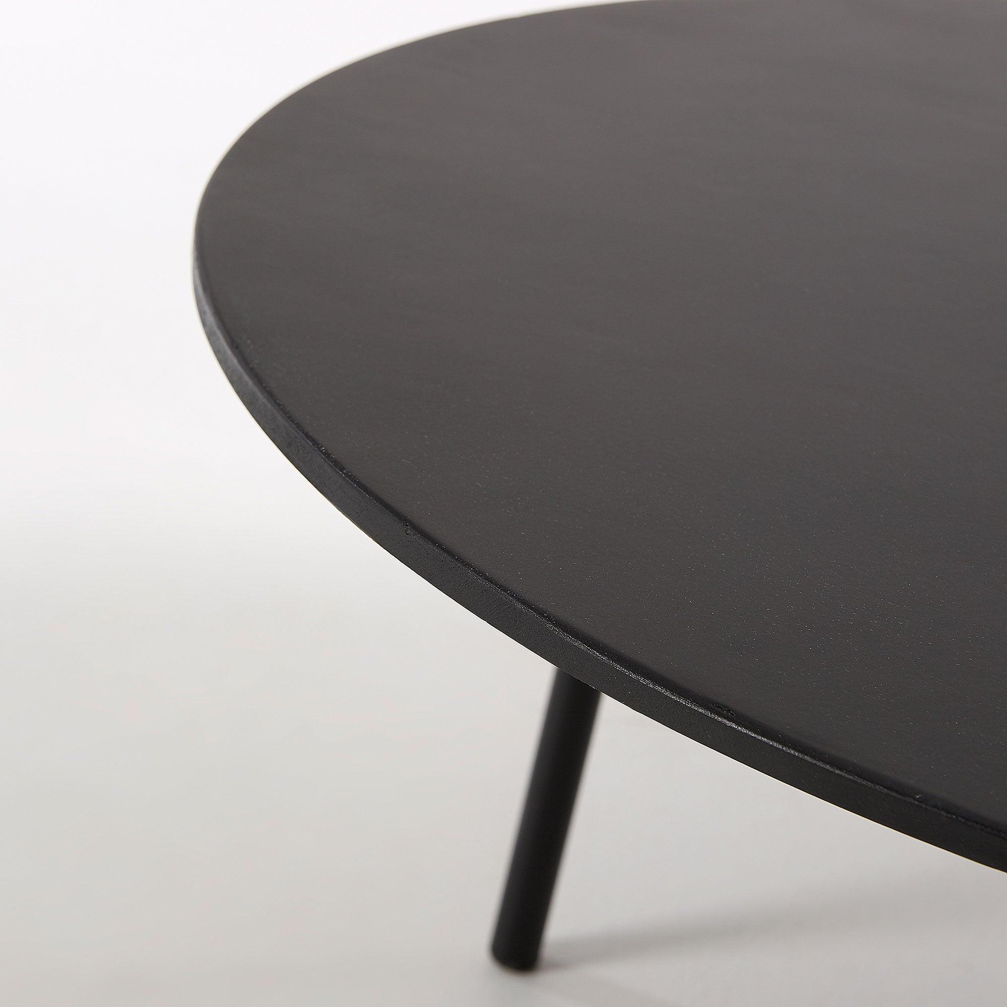 Stolik kawowy ogrodowy MATHIS czarny La Forma Eye on Design