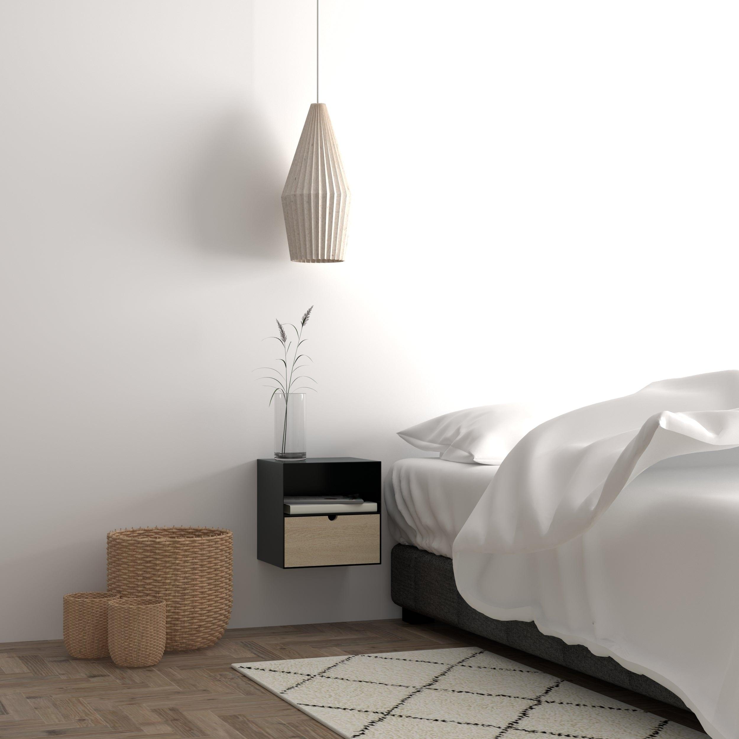 Stolik nocny JOLIET drewniany Home Essentials Eye on Design