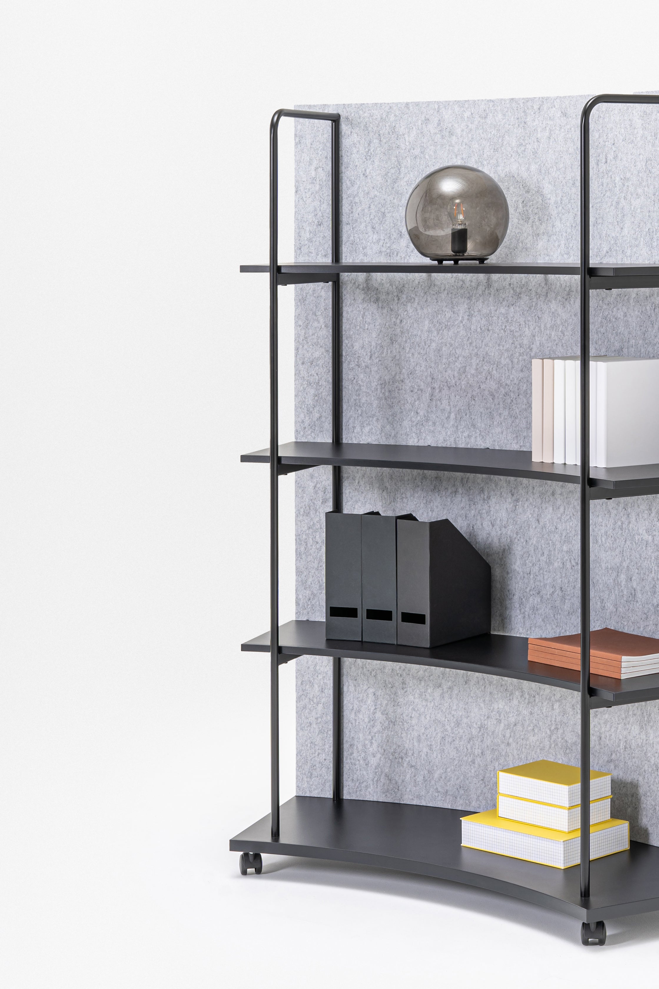 Steel shelving tanca rear from felt