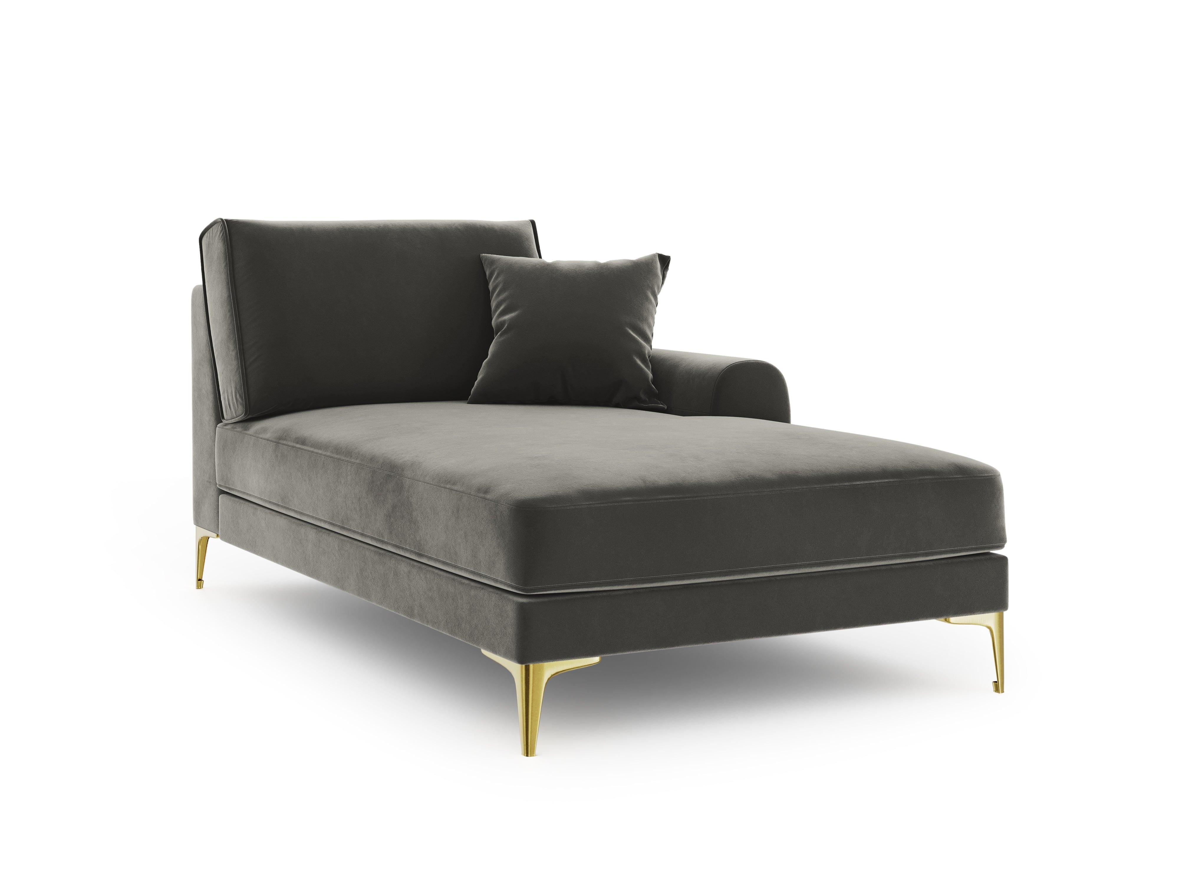 Szezlong aksamitny prawostronny MADARA szary ze złotą podstawą Mazzini Sofas Eye on Design