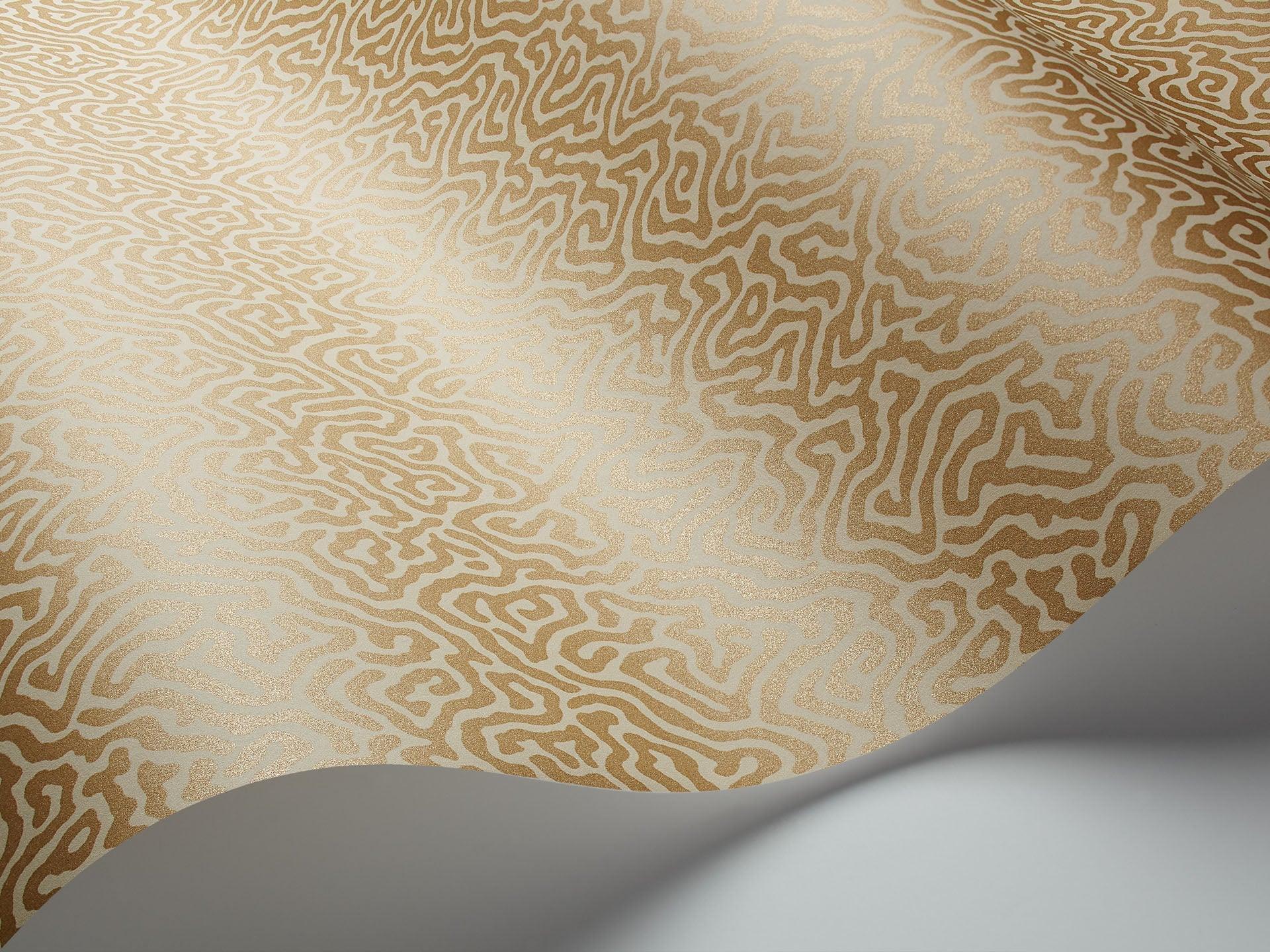 Tapeta CURIO - Vermicelli metaliczne złoto Cole & Son Eye on Design